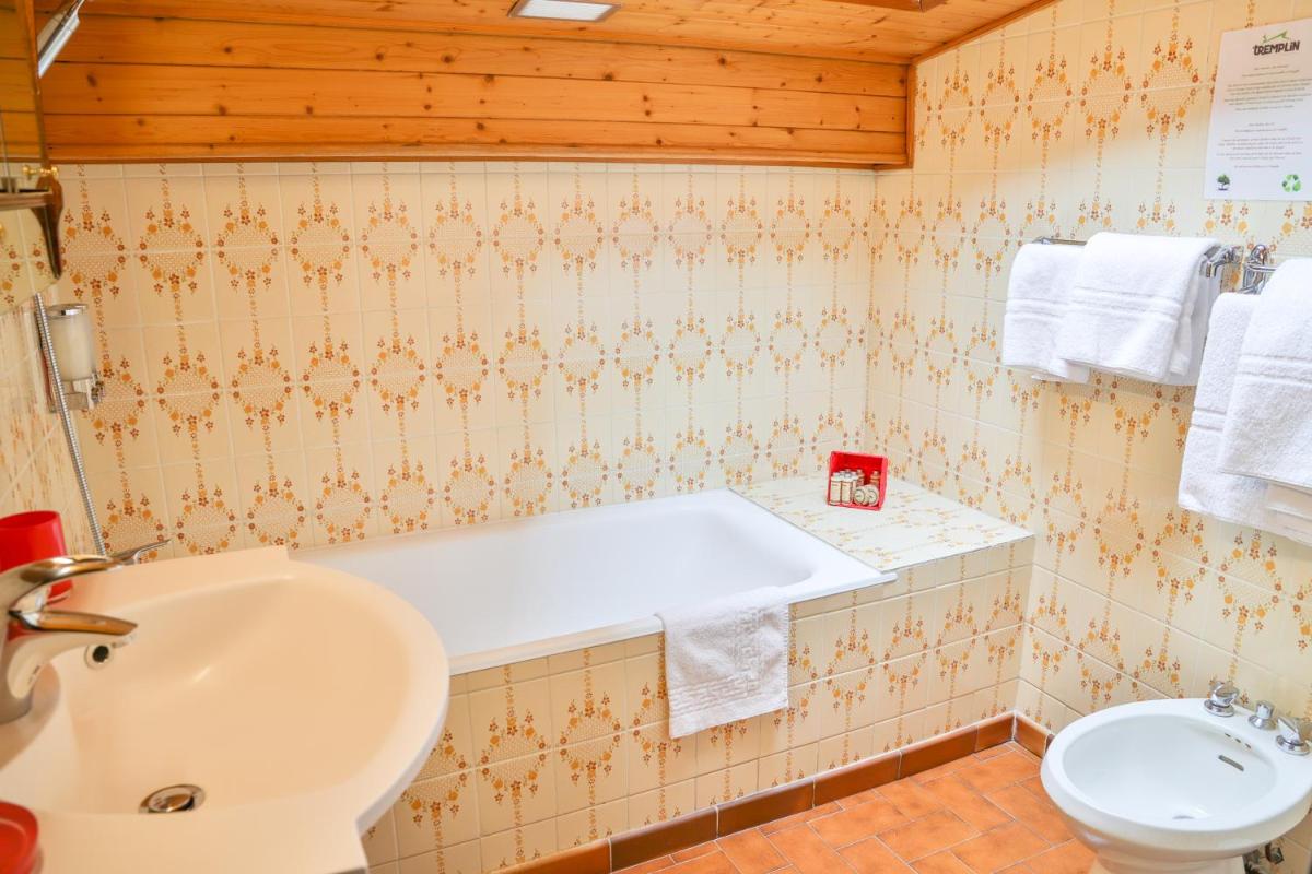 Triple Room - Attic photo 1