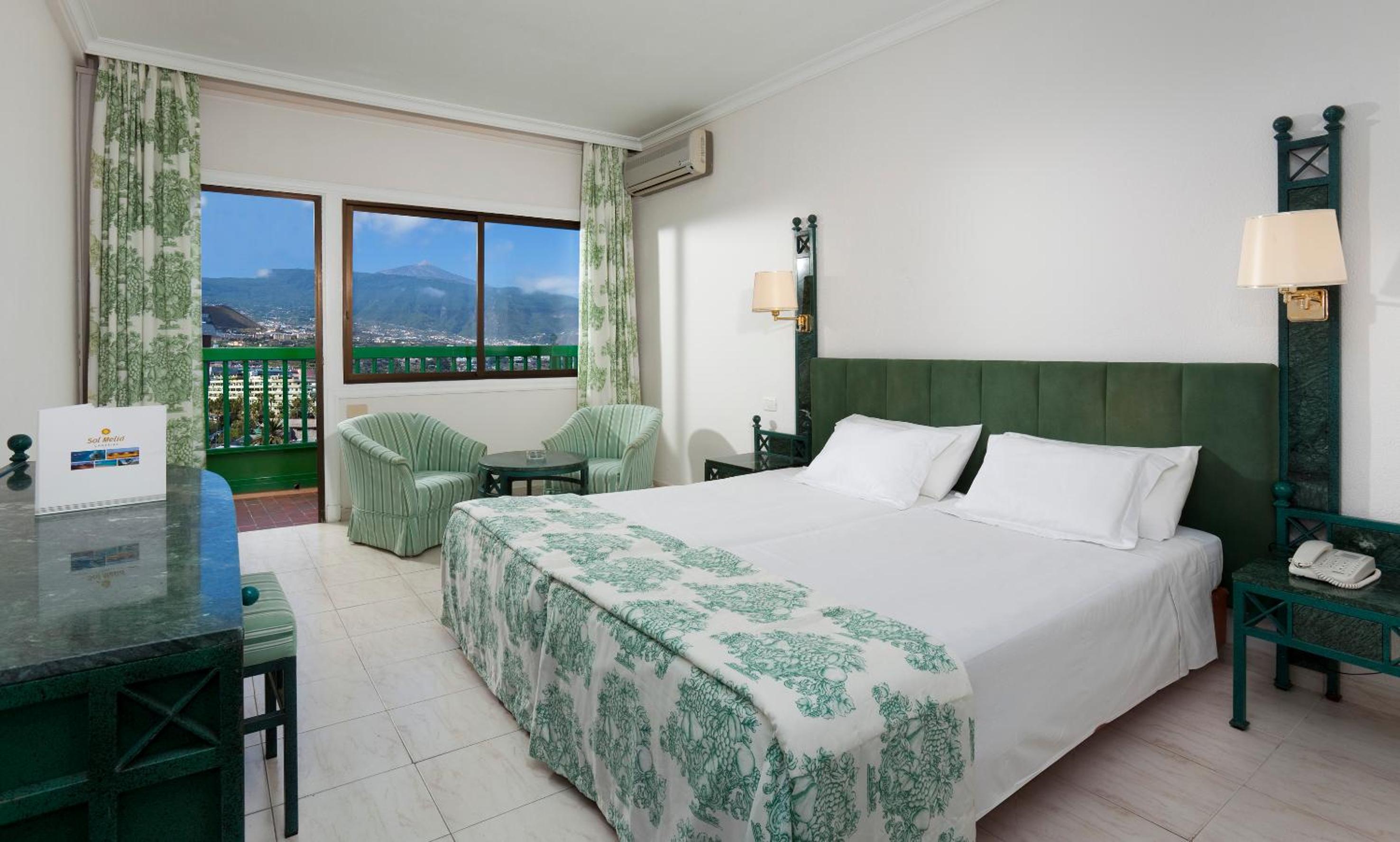 Sol Room - Photo 3