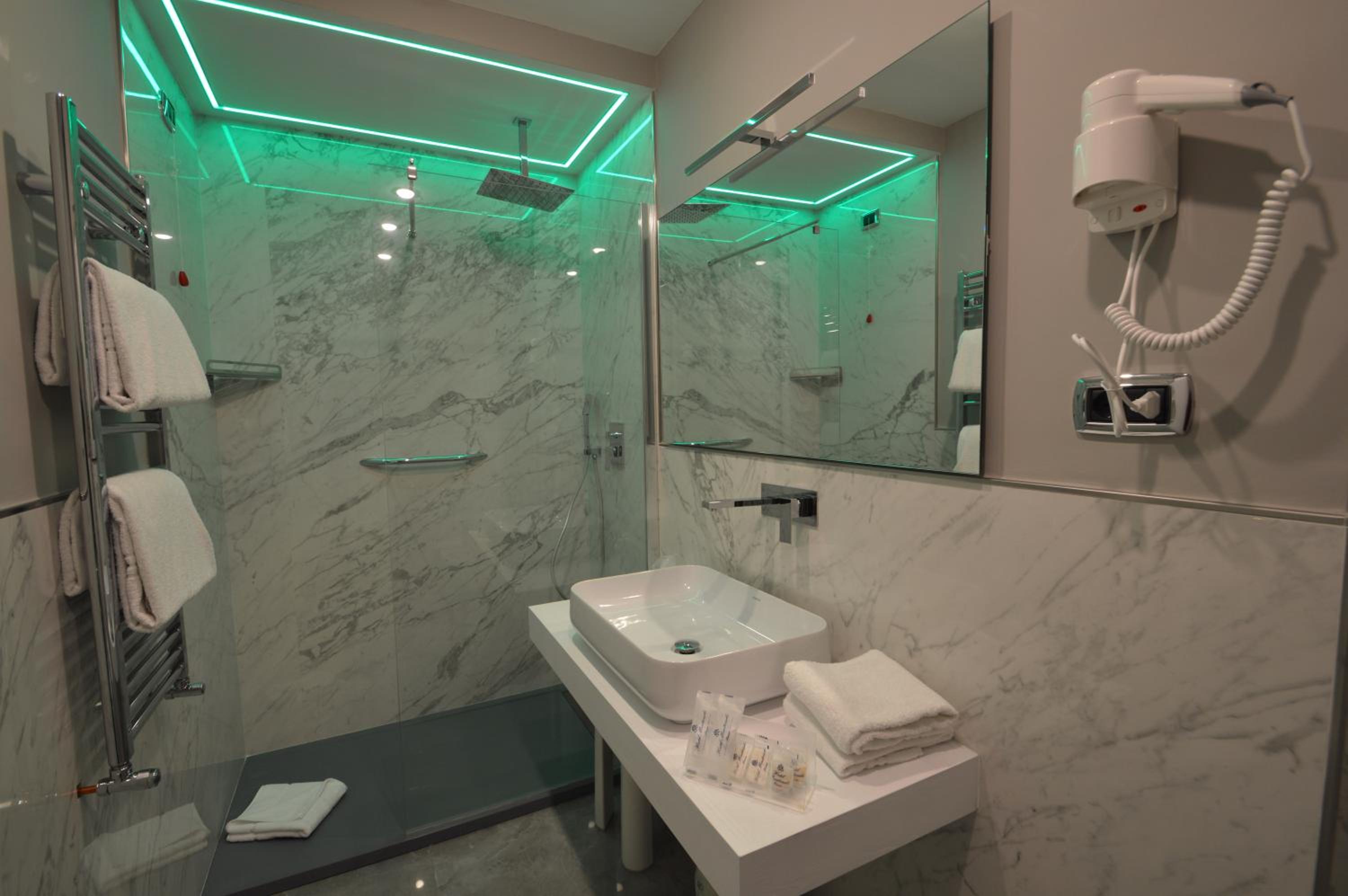 Comfort Double or Twin Room