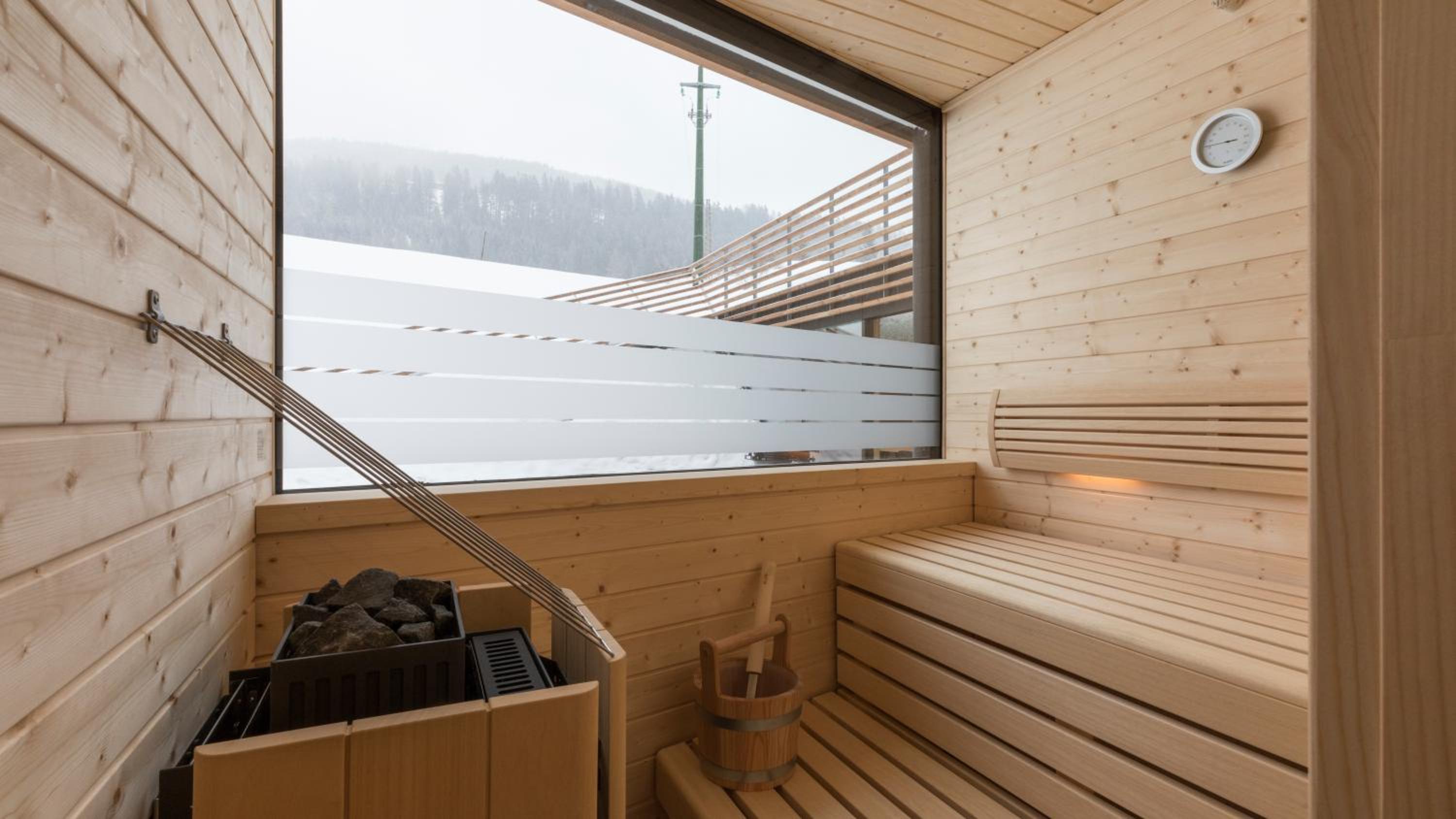 Apartment with Sauna photo 3