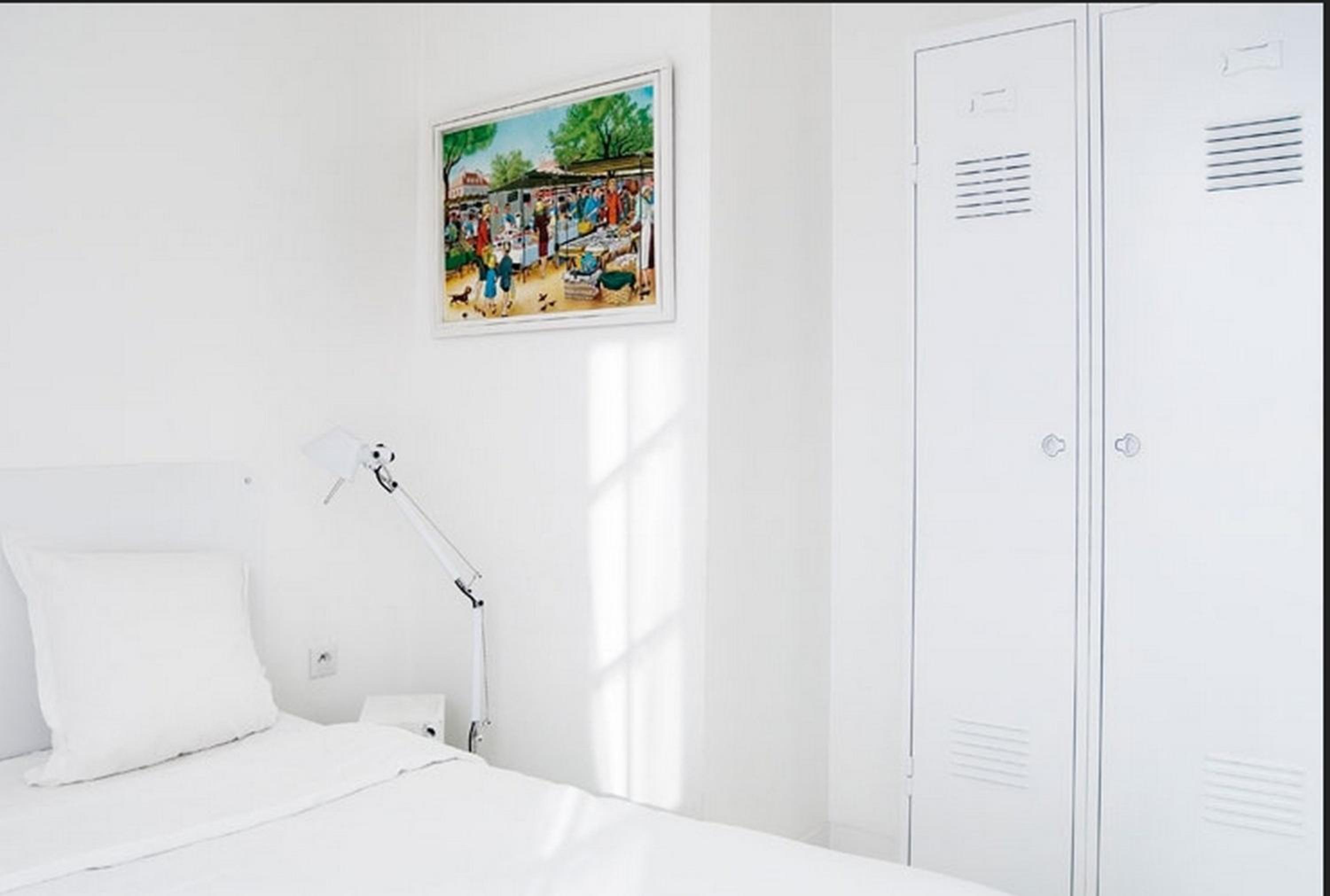 Double Room - Under Graduate - Photo 3