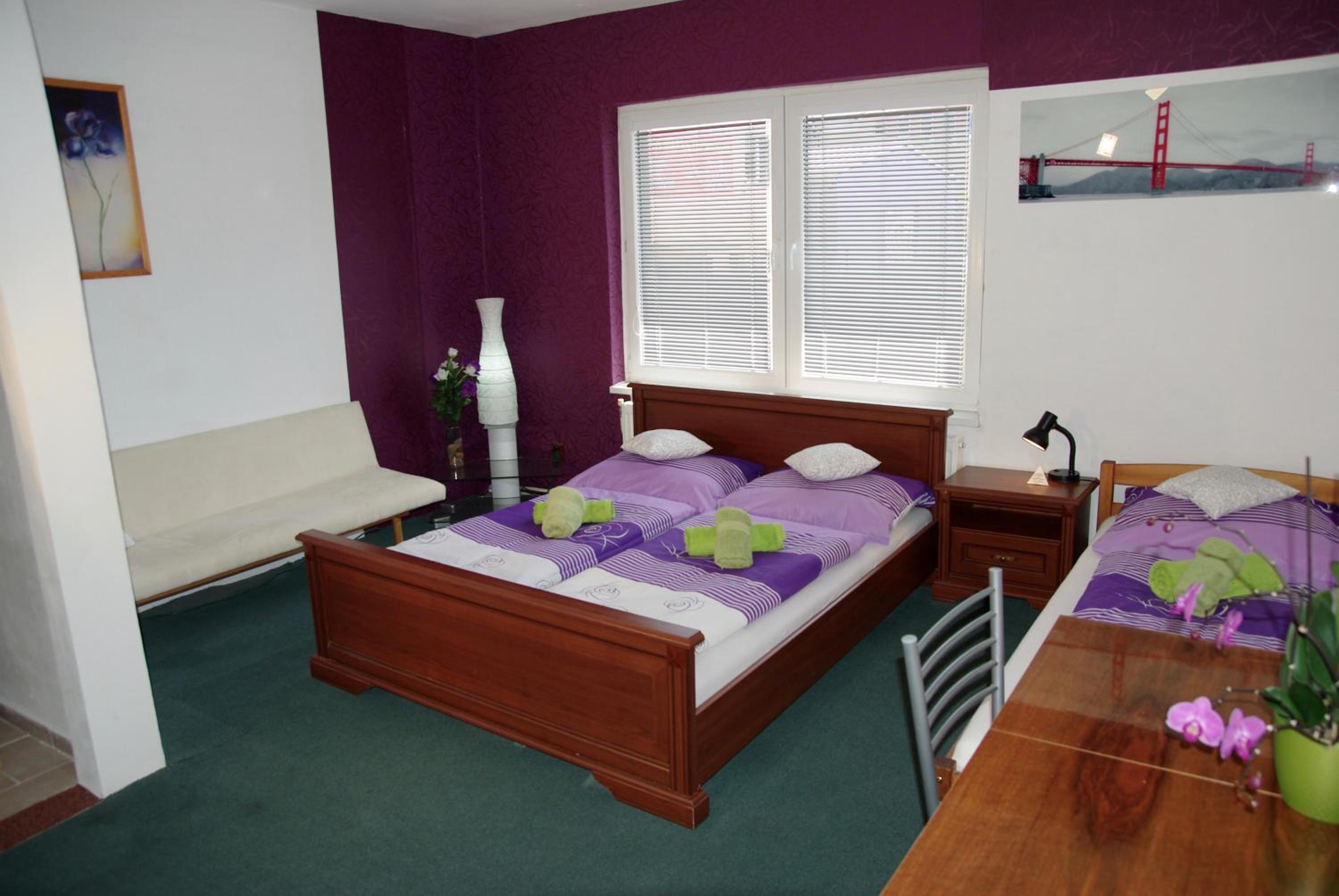 Double Room - Photo 1