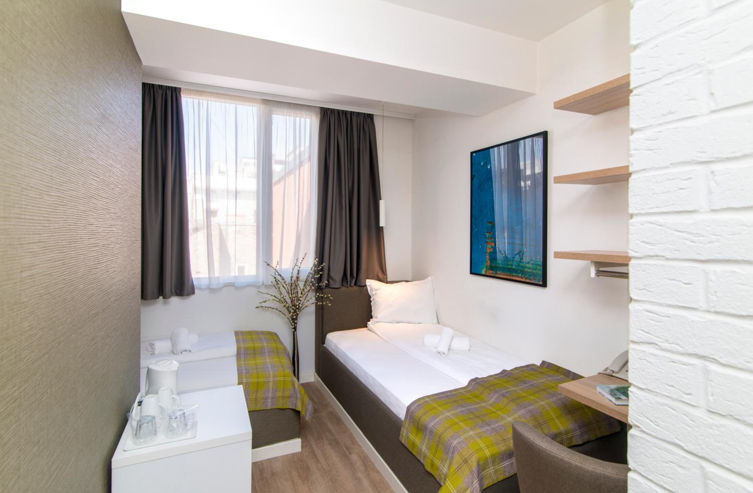 Twin Room photo 2