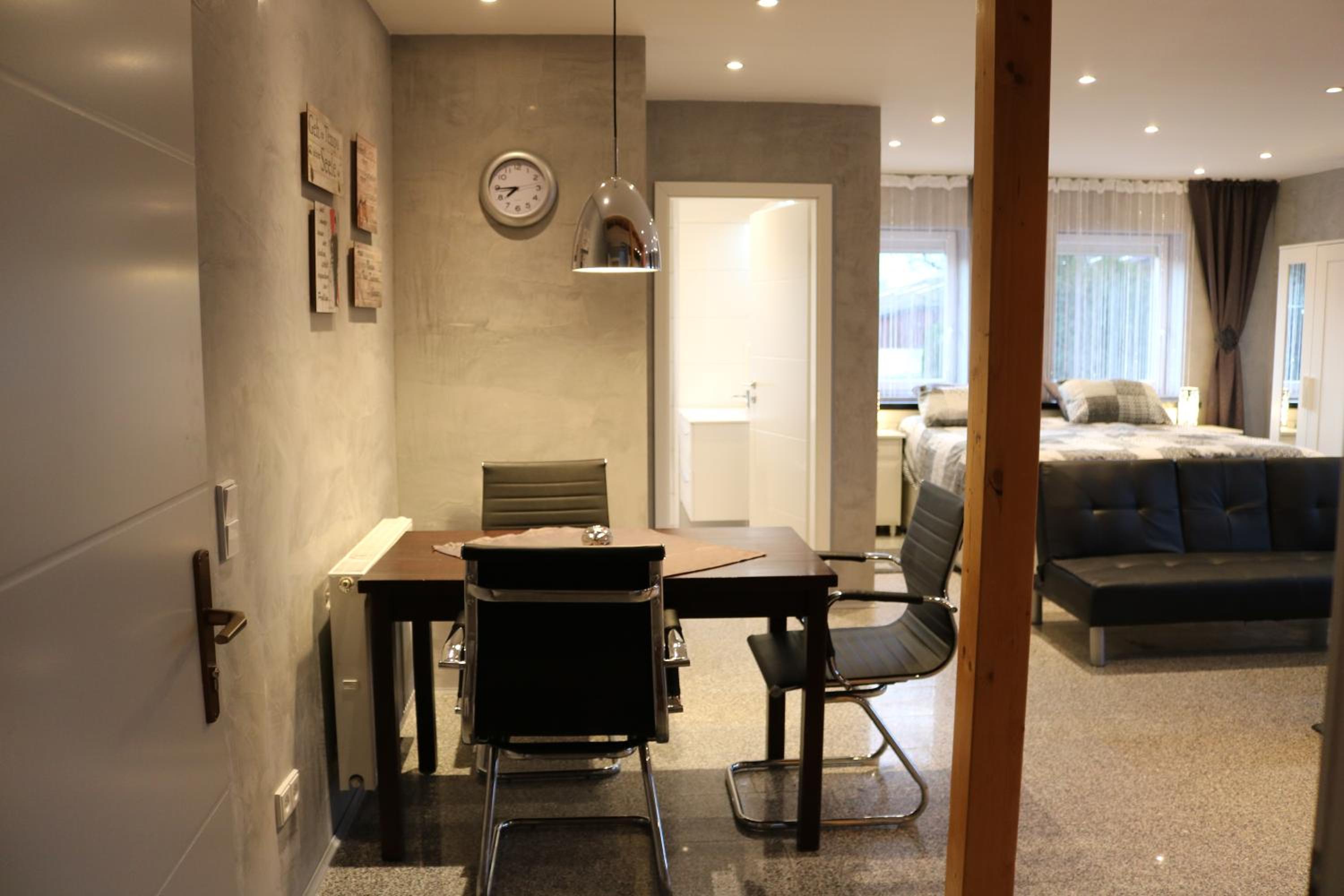 Apartment with Balcony photo 1