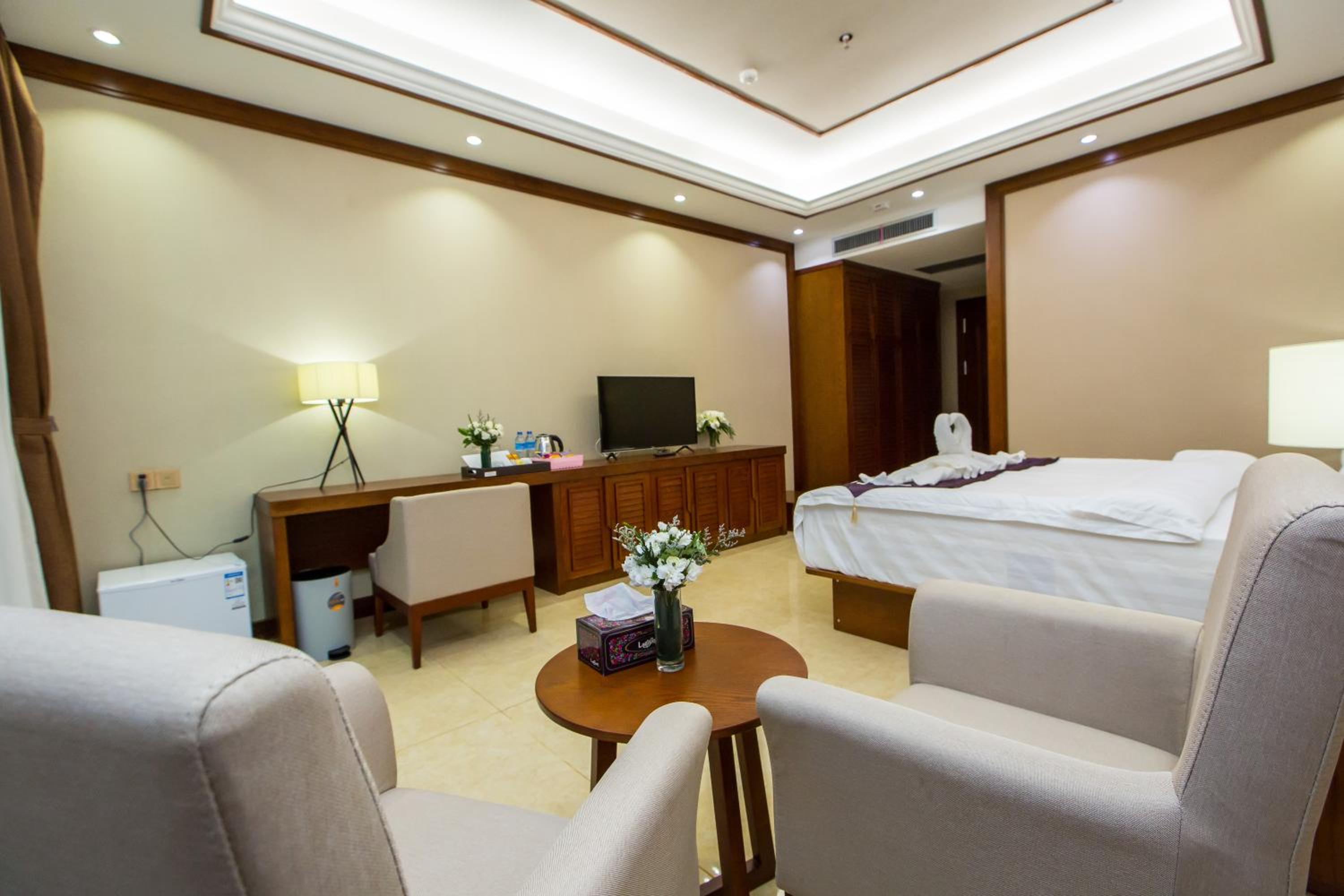 Deluxe Double or Twin Room