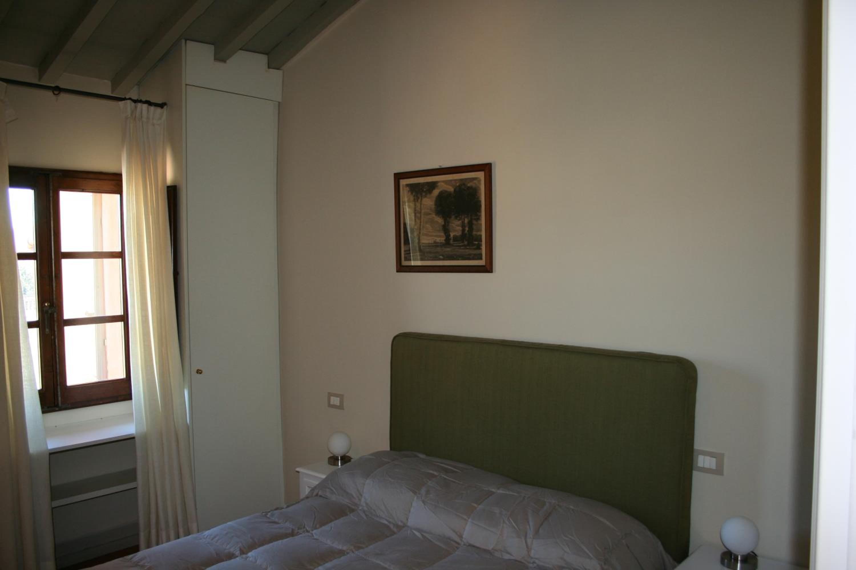 Two-Bedroom Apartment photo 2