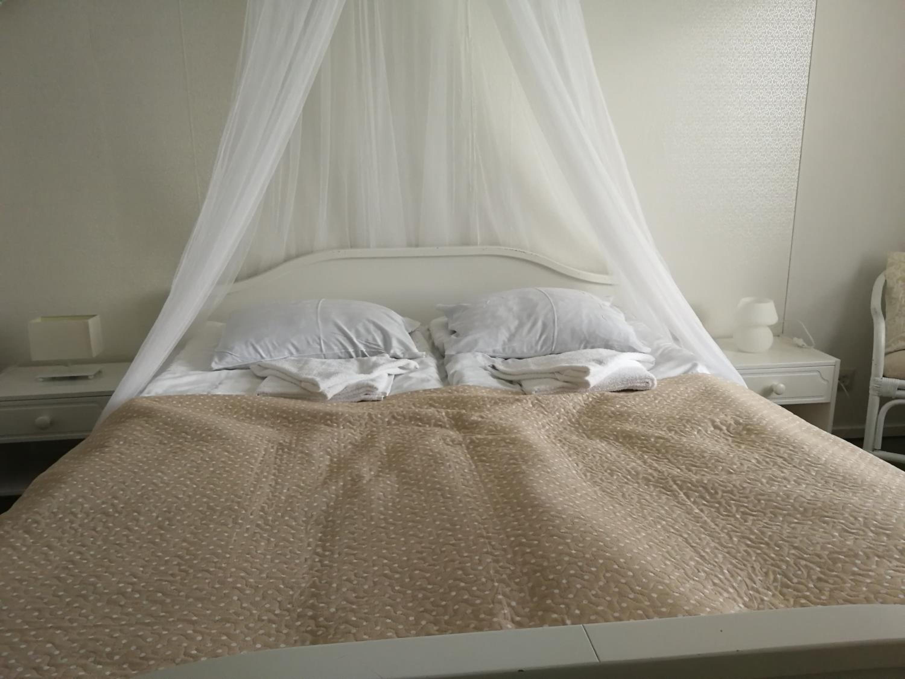 Superior Double or Twin Room - Photo 10