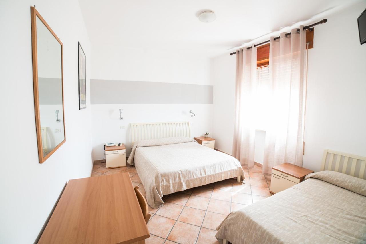 Triple Room photo 3