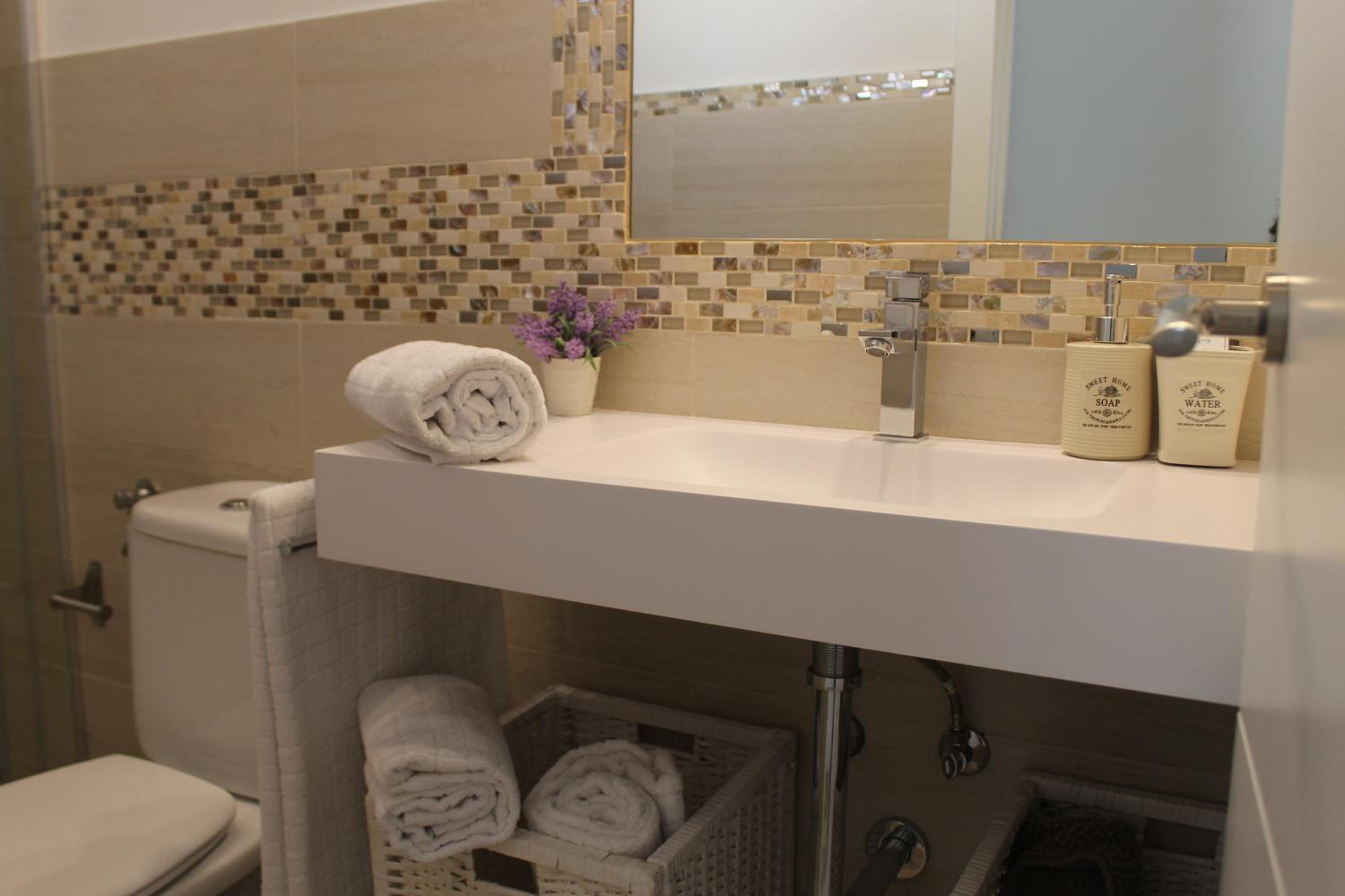 Apartment - Photo 12