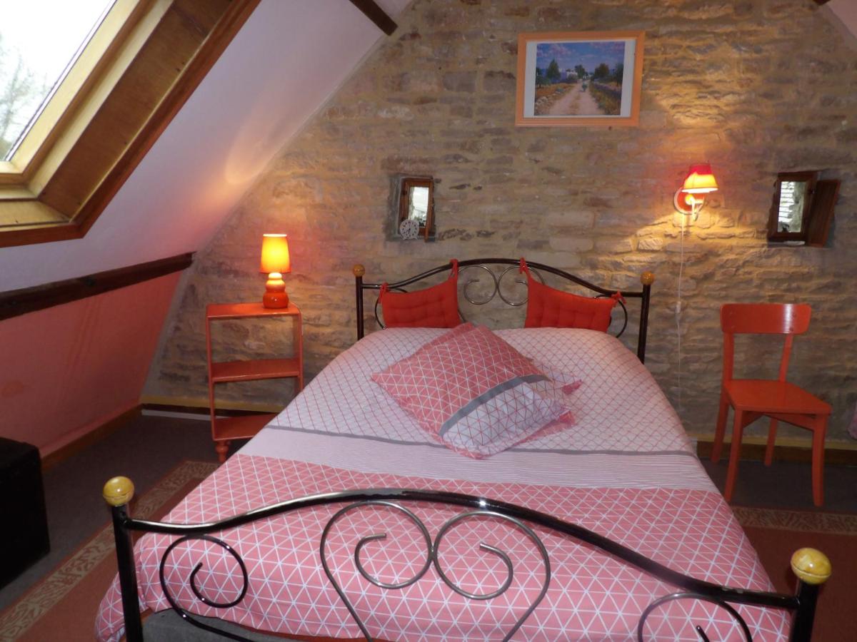 Triple Room with Bathroom photo 1