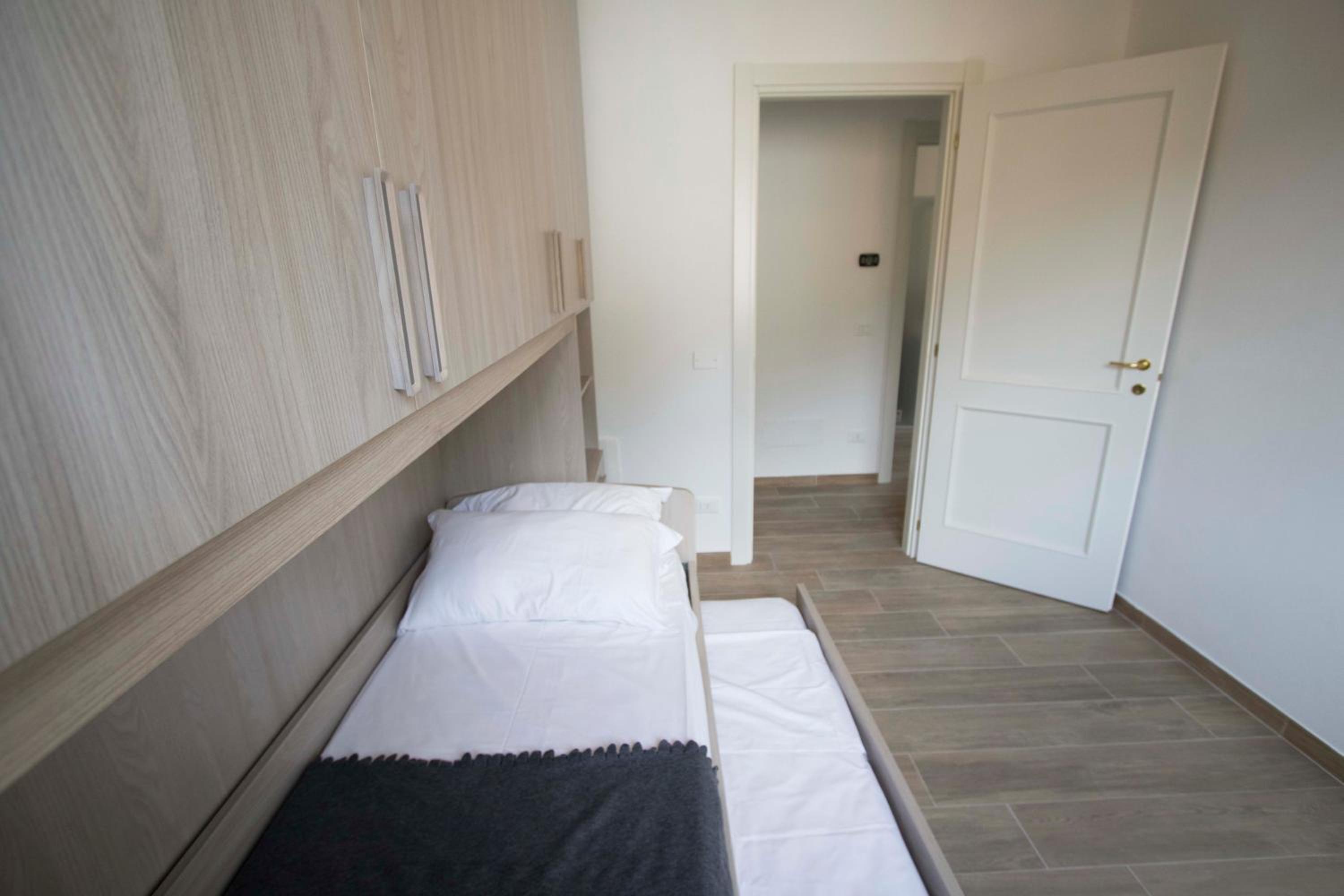 Two-Bedroom Deluxe Apartment with Balcony photo 1