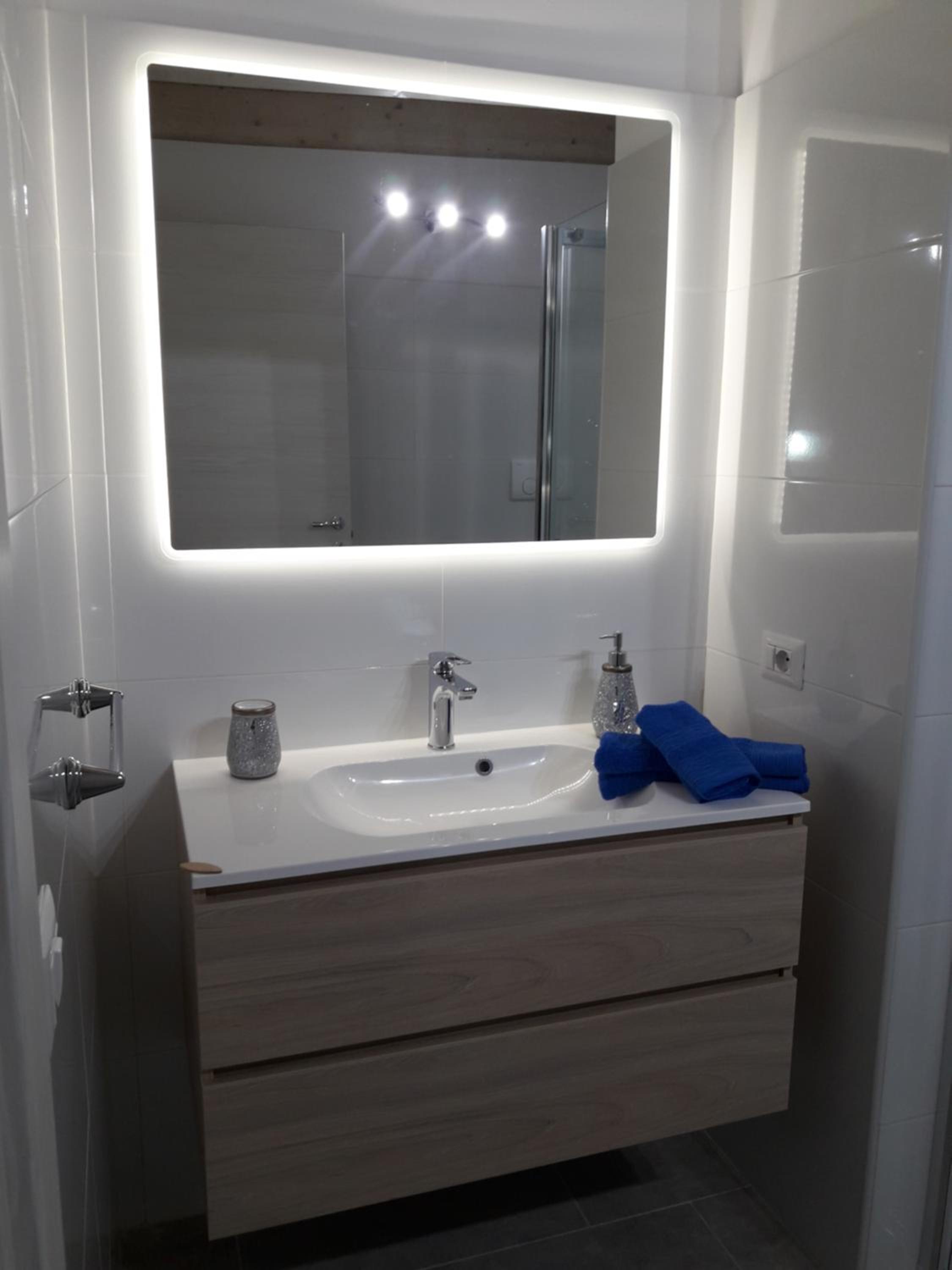 Double Room - Photo 4