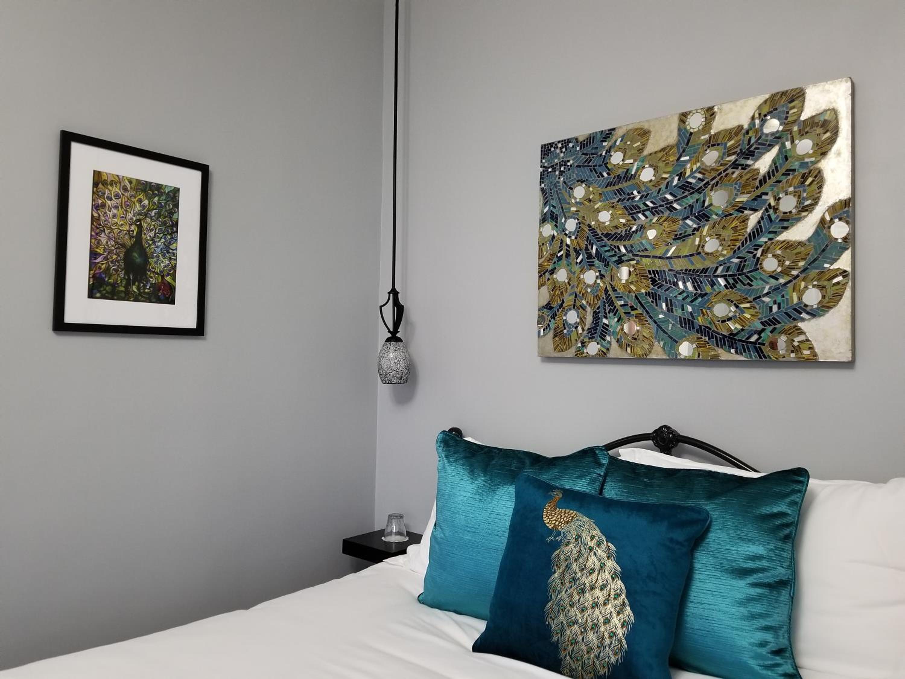 Queen Room - Painted Lady photo 3
