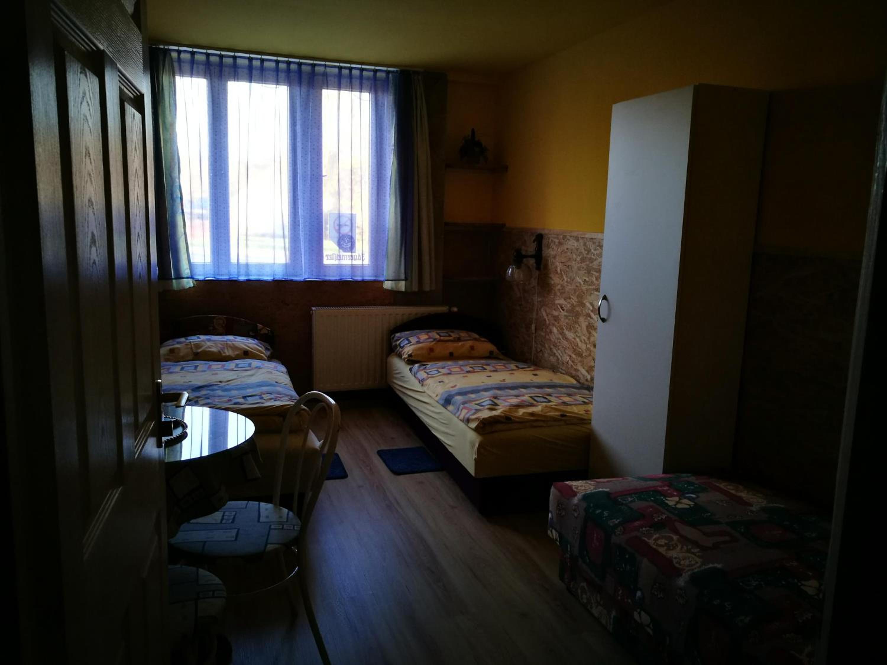Basic Triple Room - Photo 4