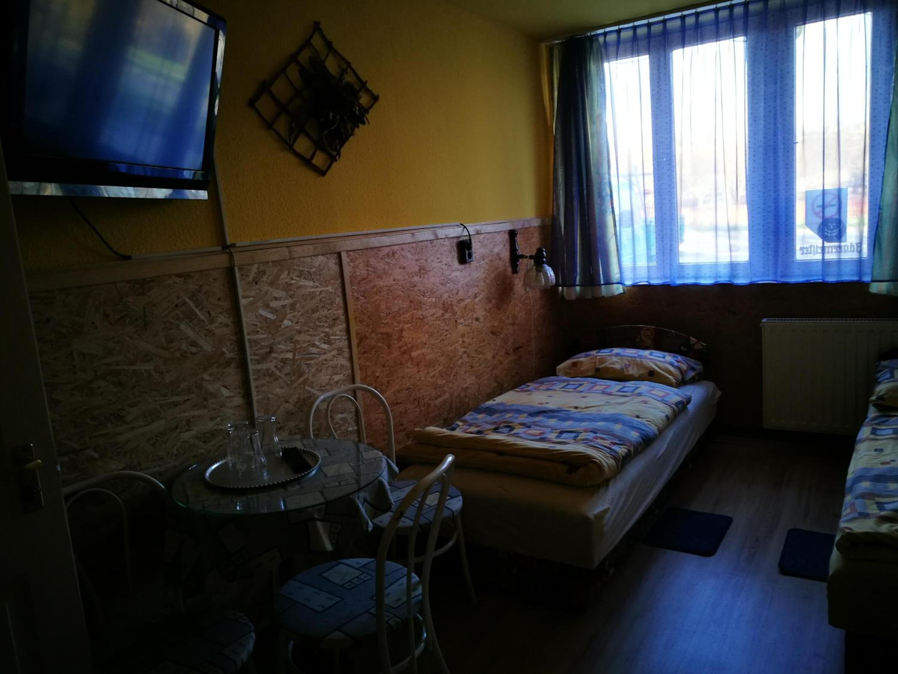 Basic Triple Room - Photo 5