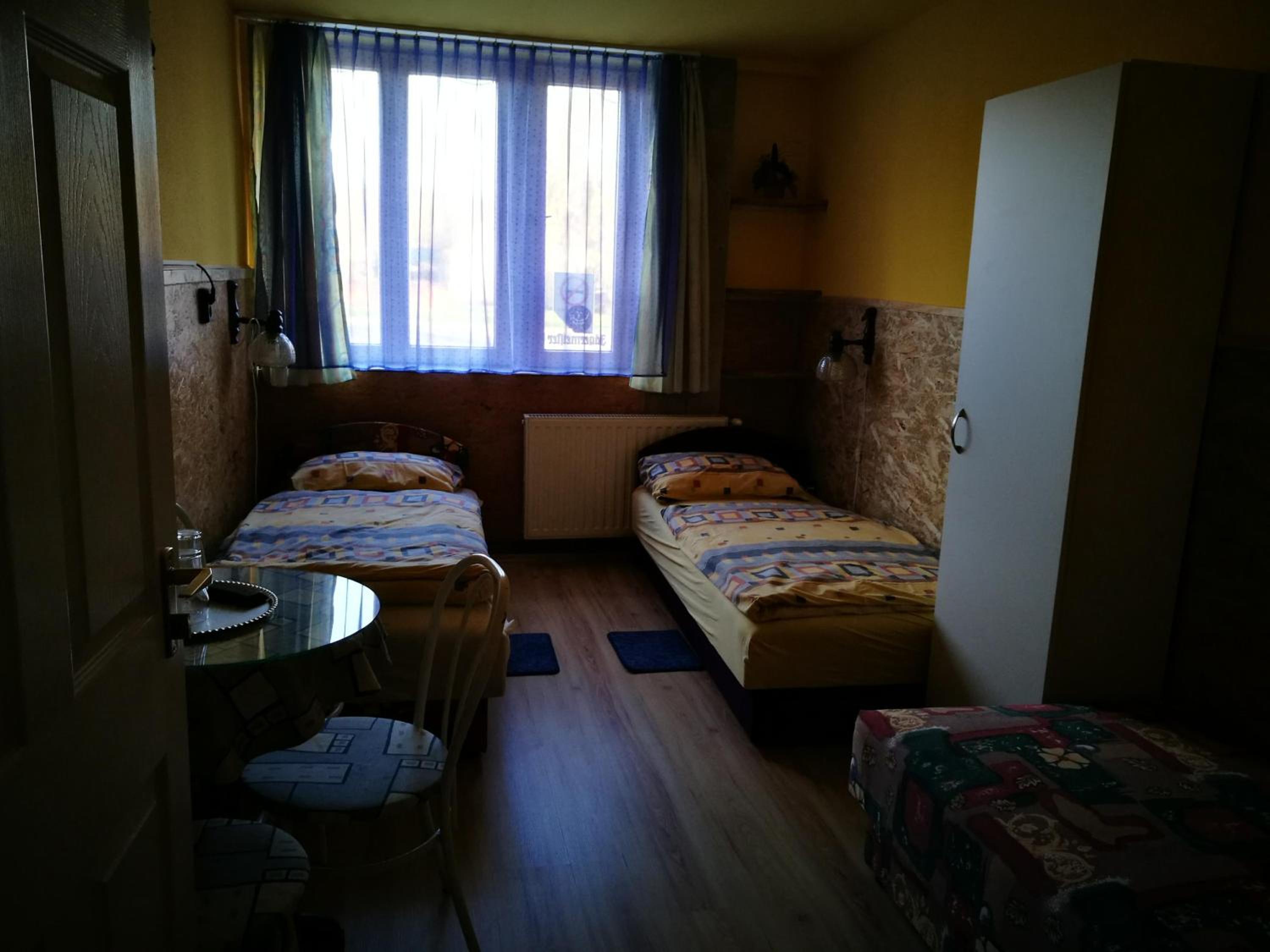 Basic Triple Room - Photo 1
