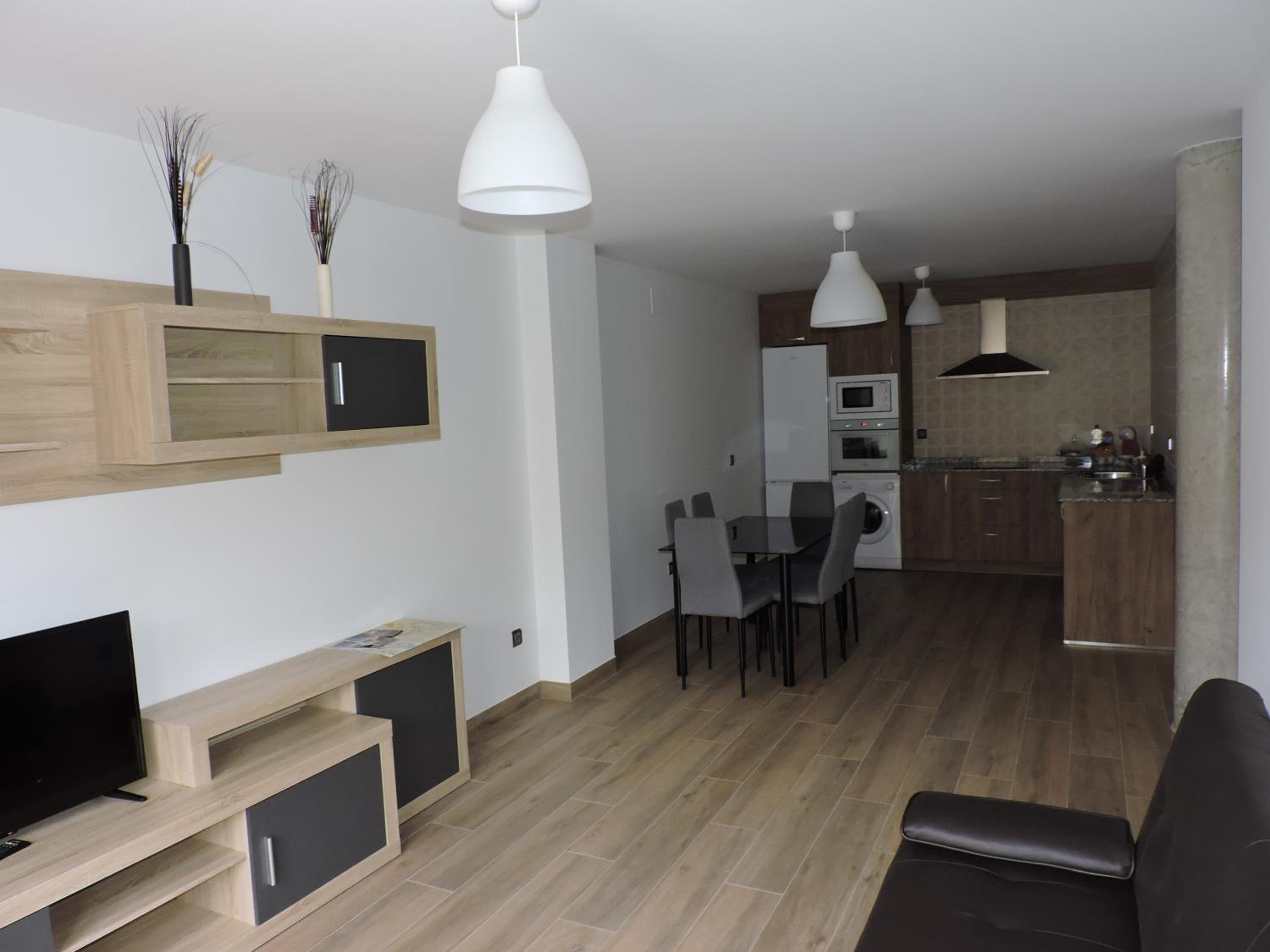 Apartment 1st floor photo 3