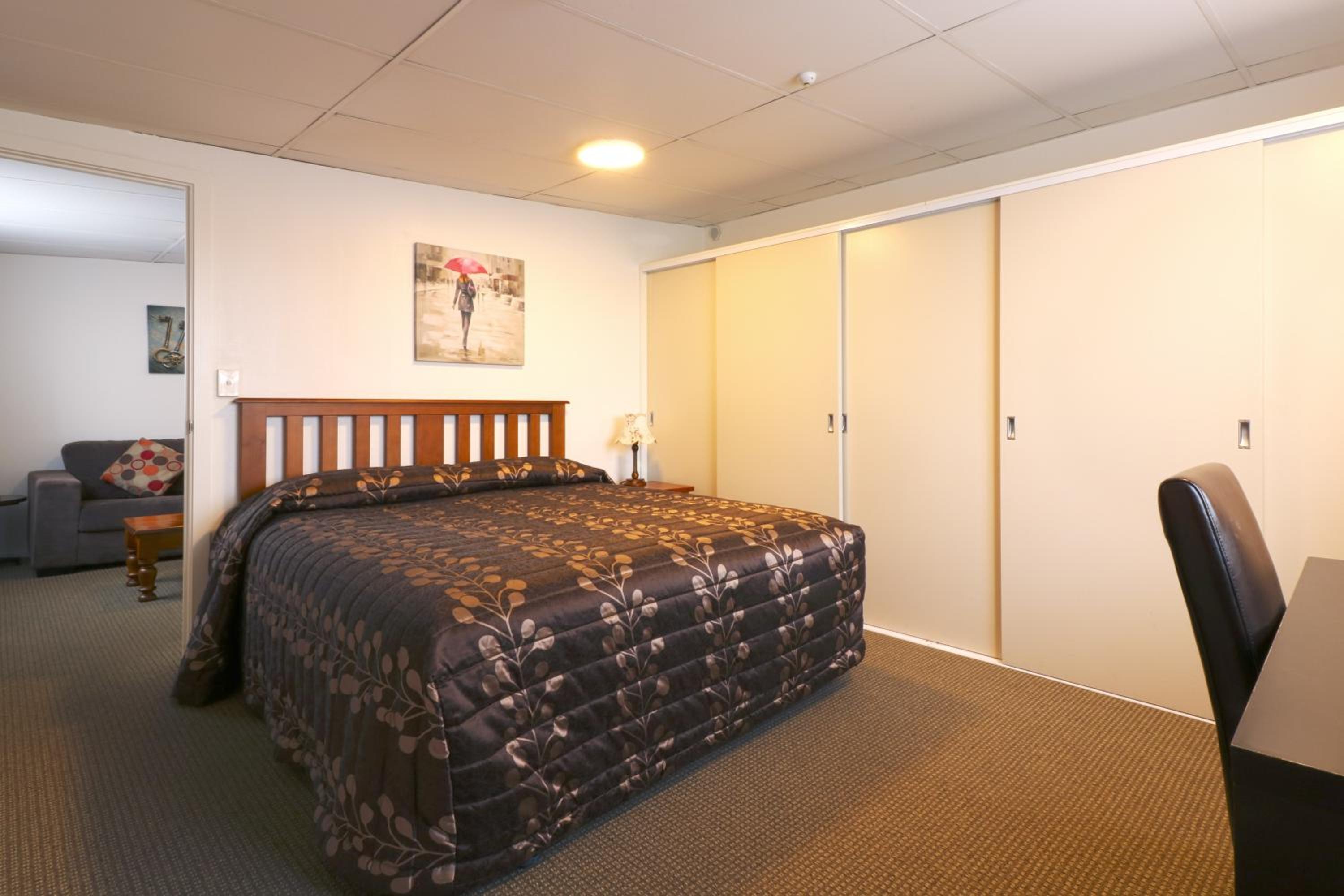 Two-Bedroom Apartment - Photo 1