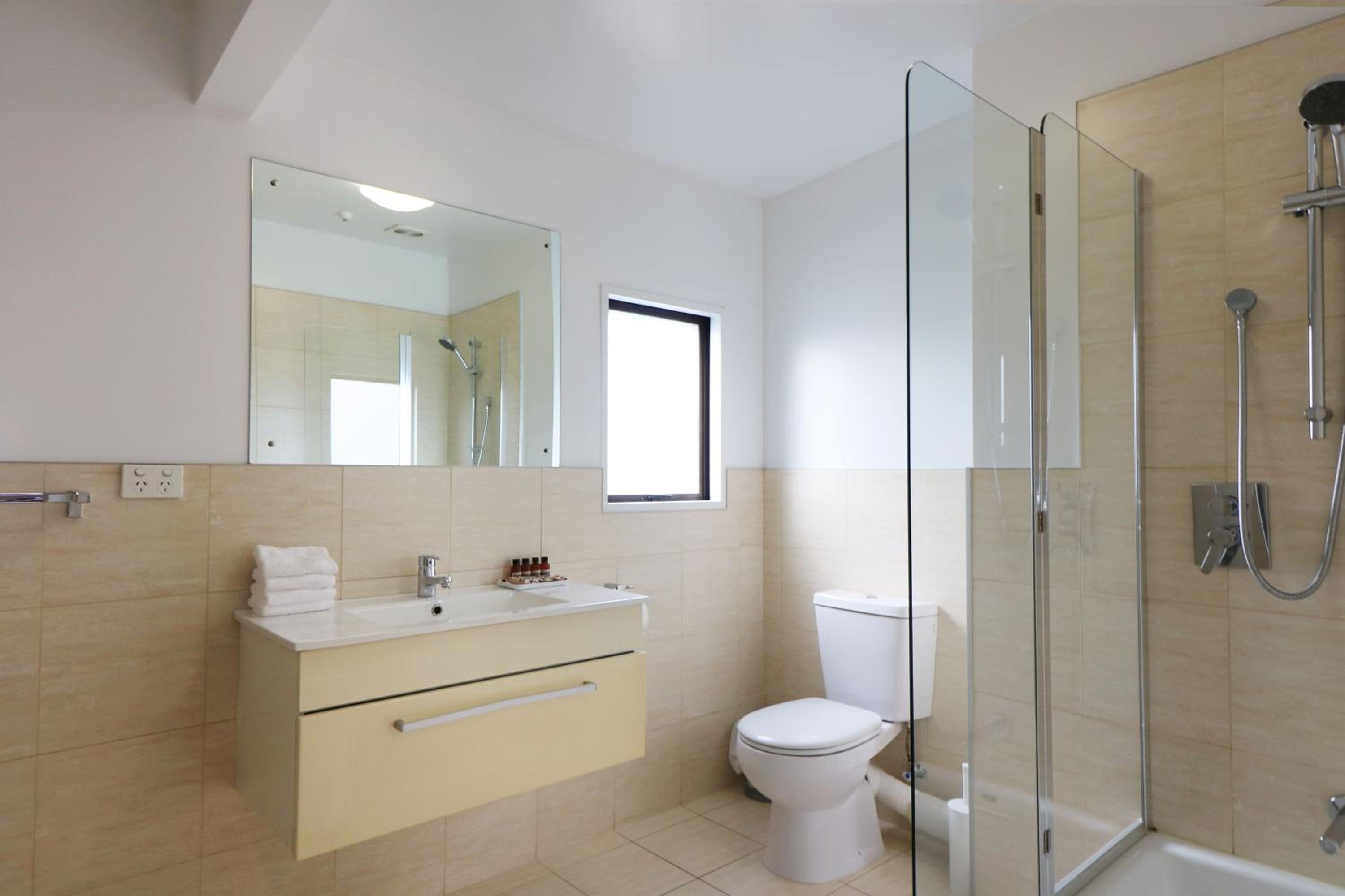 Two-Bedroom Apartment - Photo 4