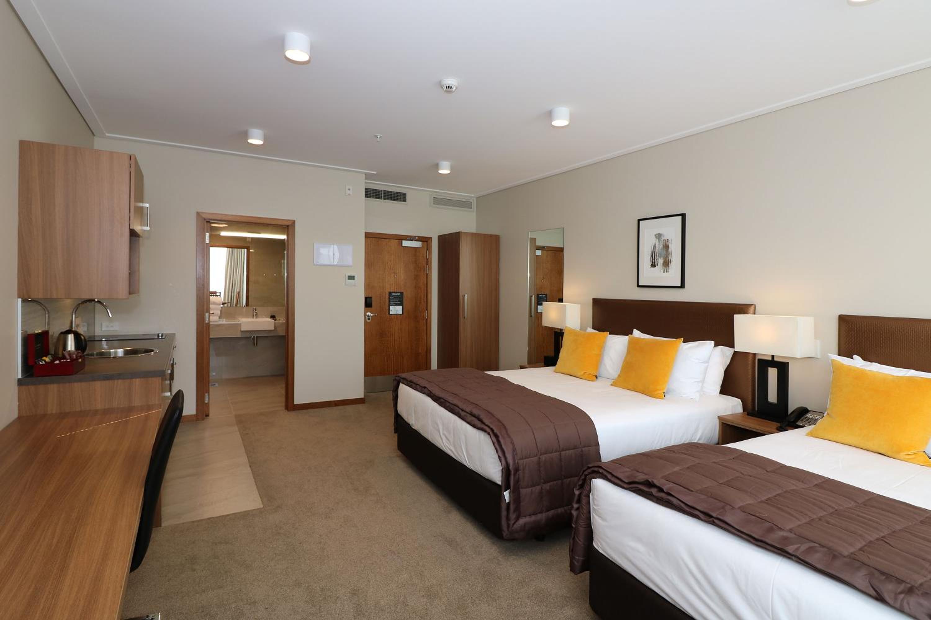 Superior Two-Bedroom Apartment - Photo 1