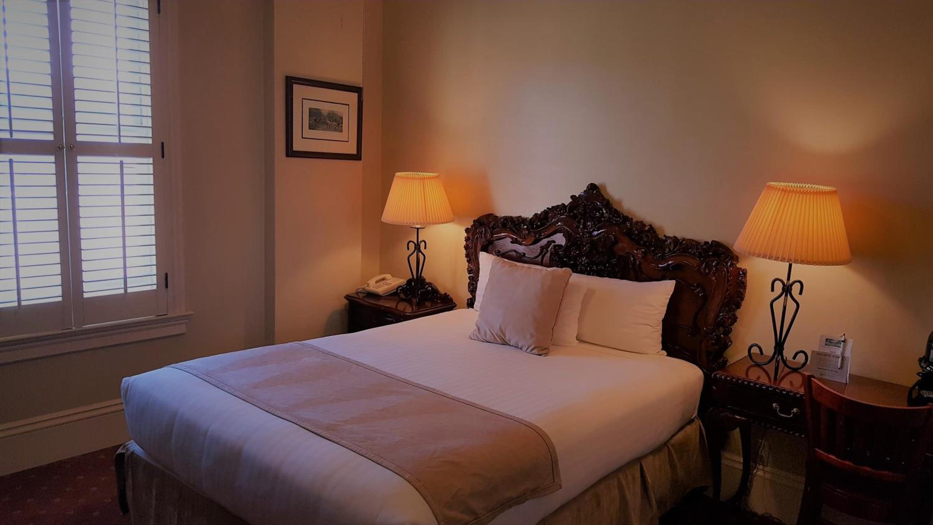 Queen Room - Photo 2