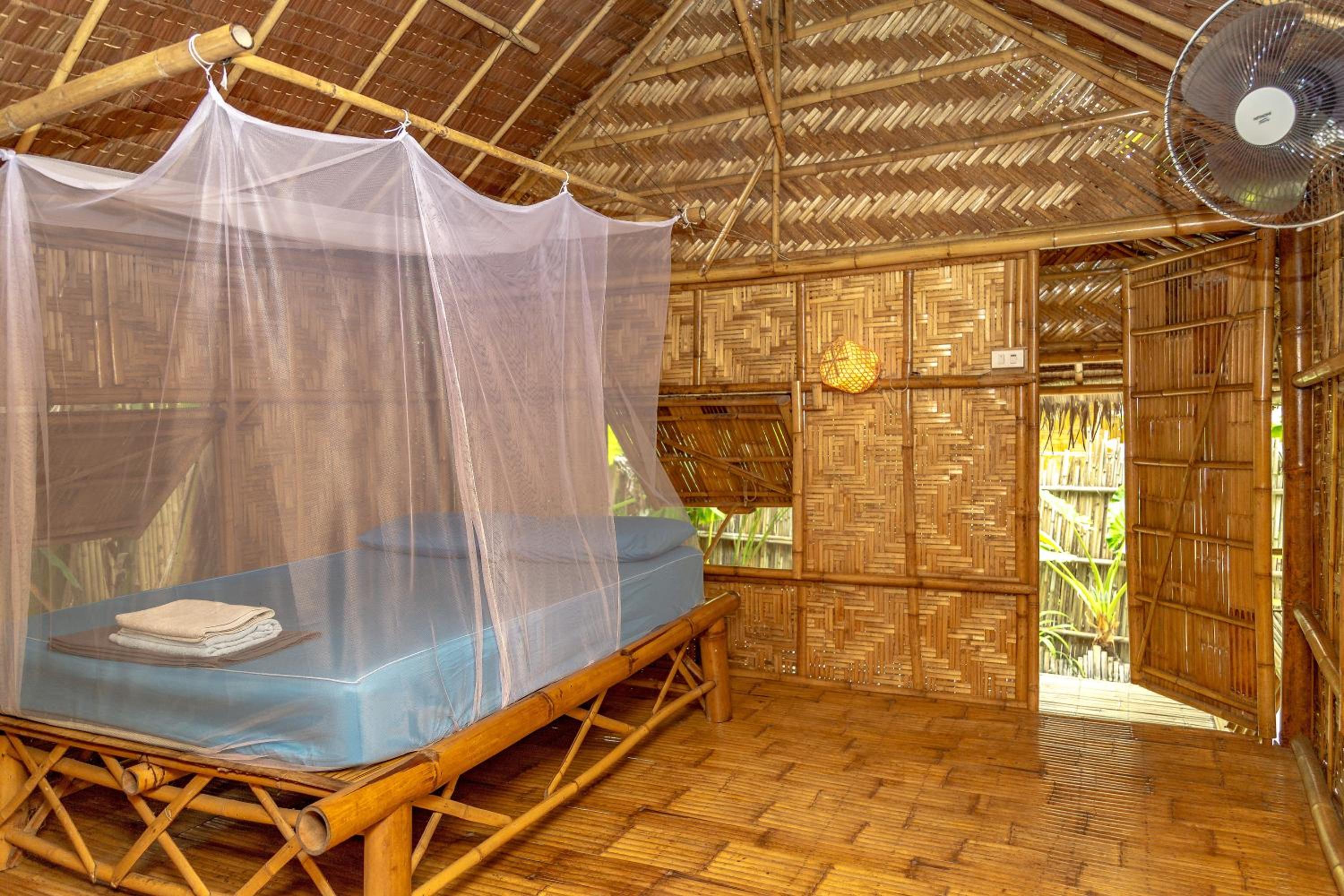 Standard Bungalow with Garden View - Photo 8
