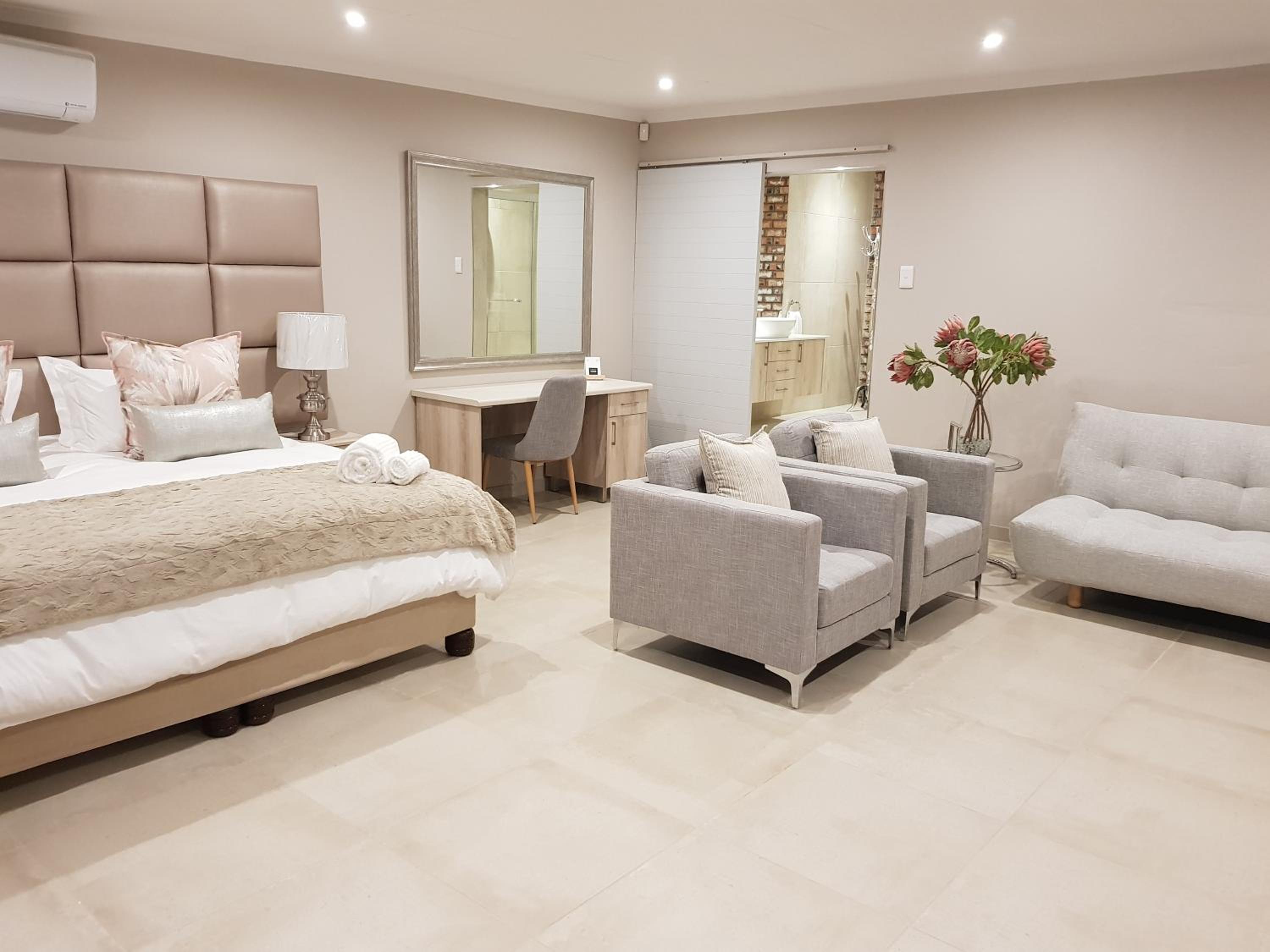 Twin/Double Room photo 1
