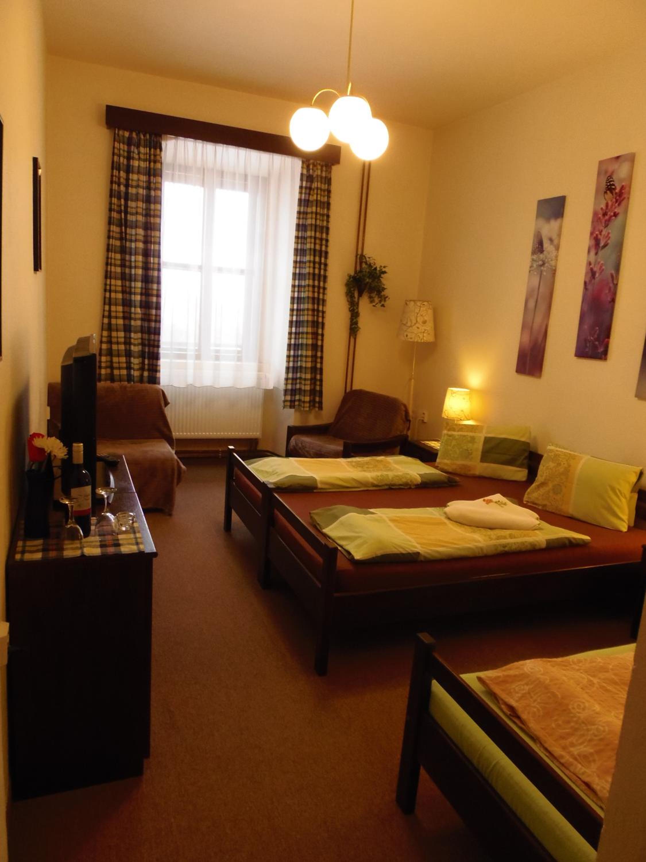 Triple Room - Photo 8