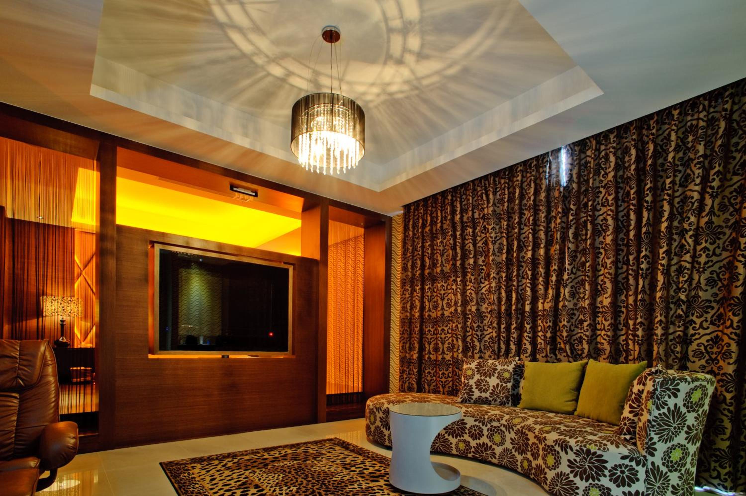 Deluxe King Room photo 3