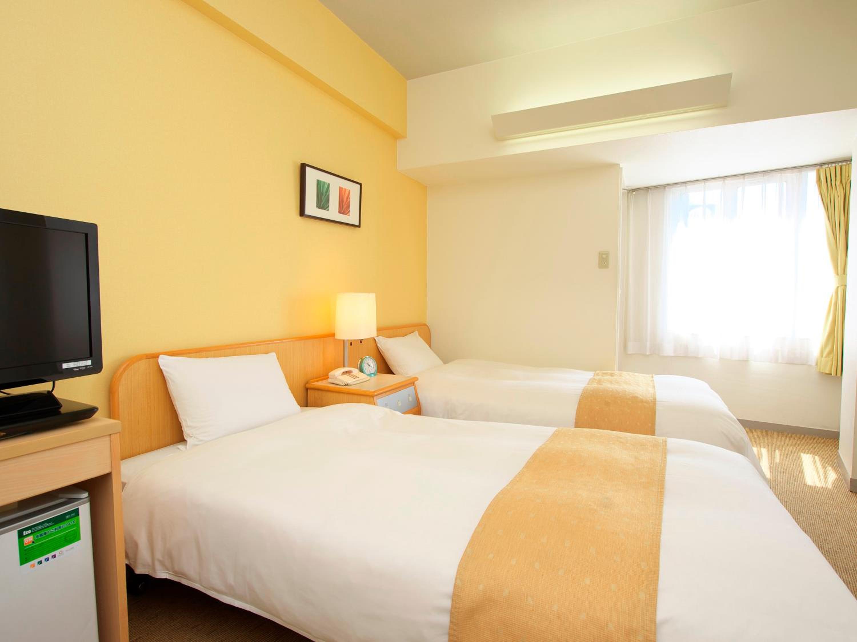Standard Twin Room - Non-Smoking - Photo 1