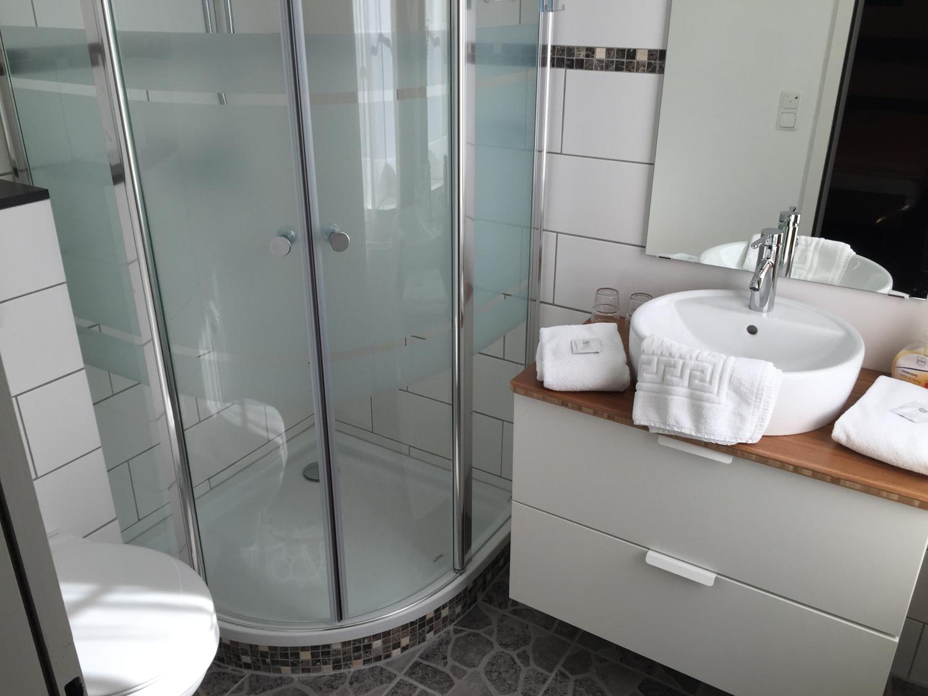 Double Room - Photo 4
