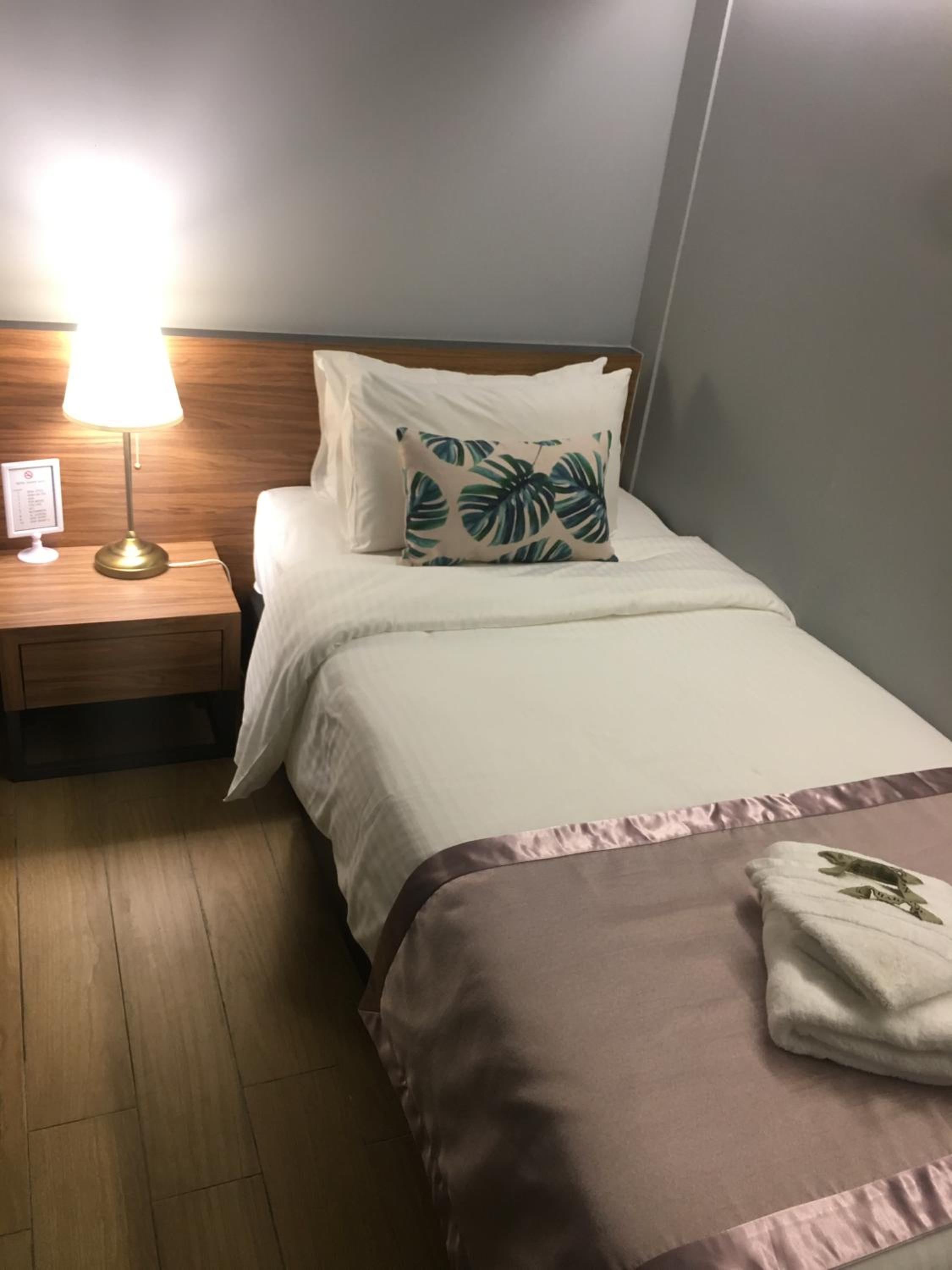 Standard Single Room (No Window) photo 3