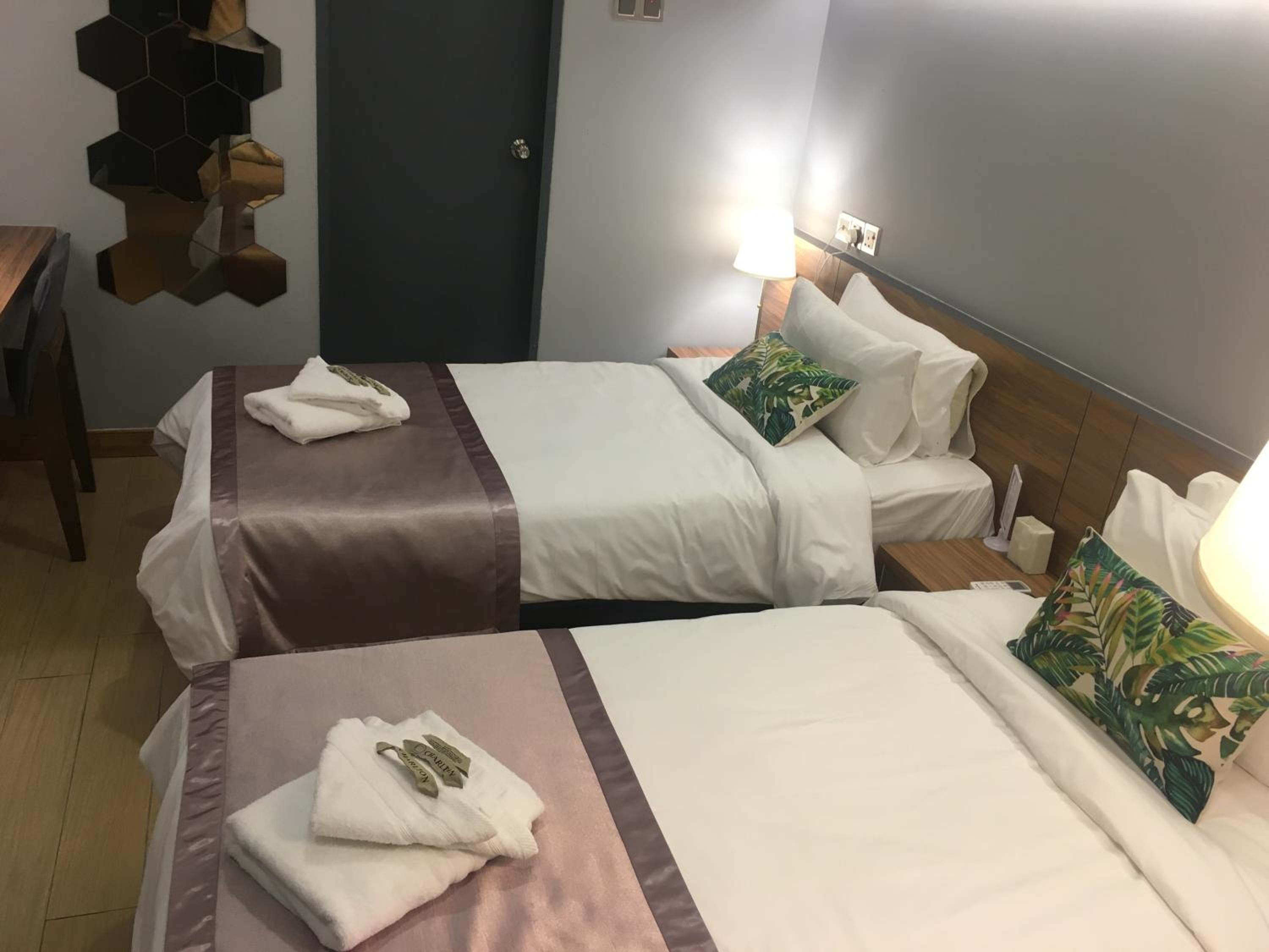 Standard Twin Room (No Window) photo 2