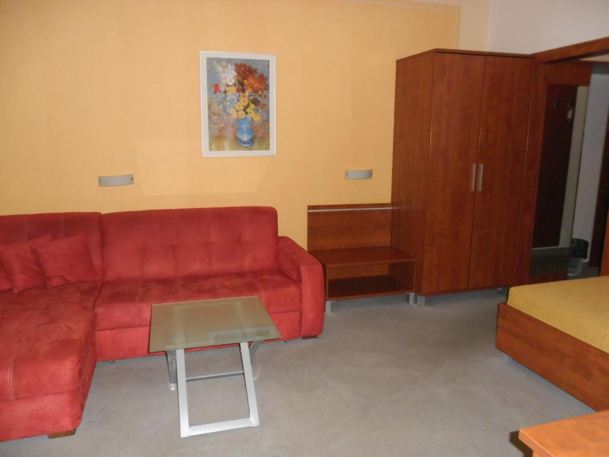 Apartment photo 1