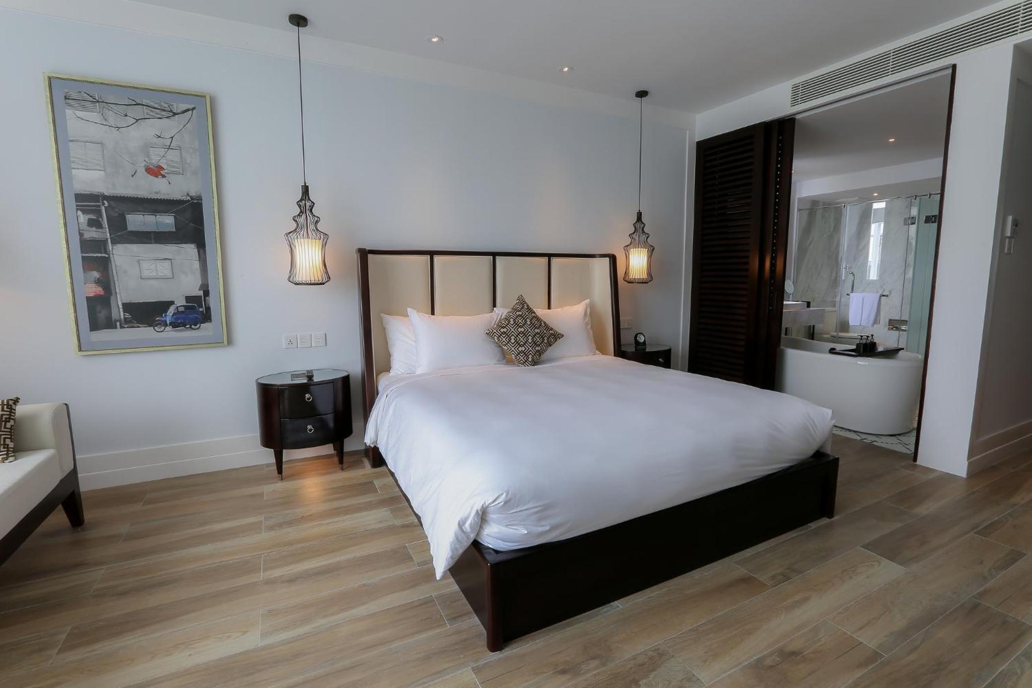 All Inclusive Deluxe Single Package With Golf.