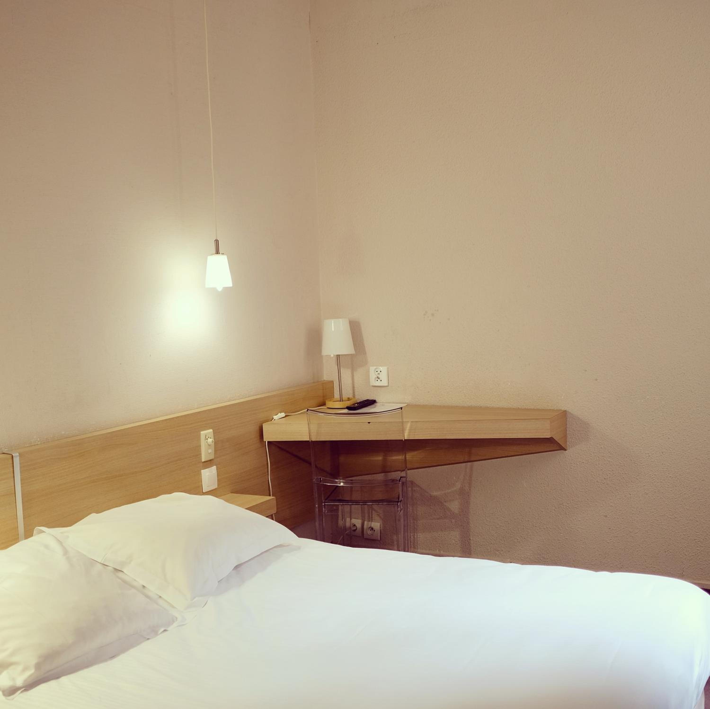 Double Room with Courtyard View - Photo 1
