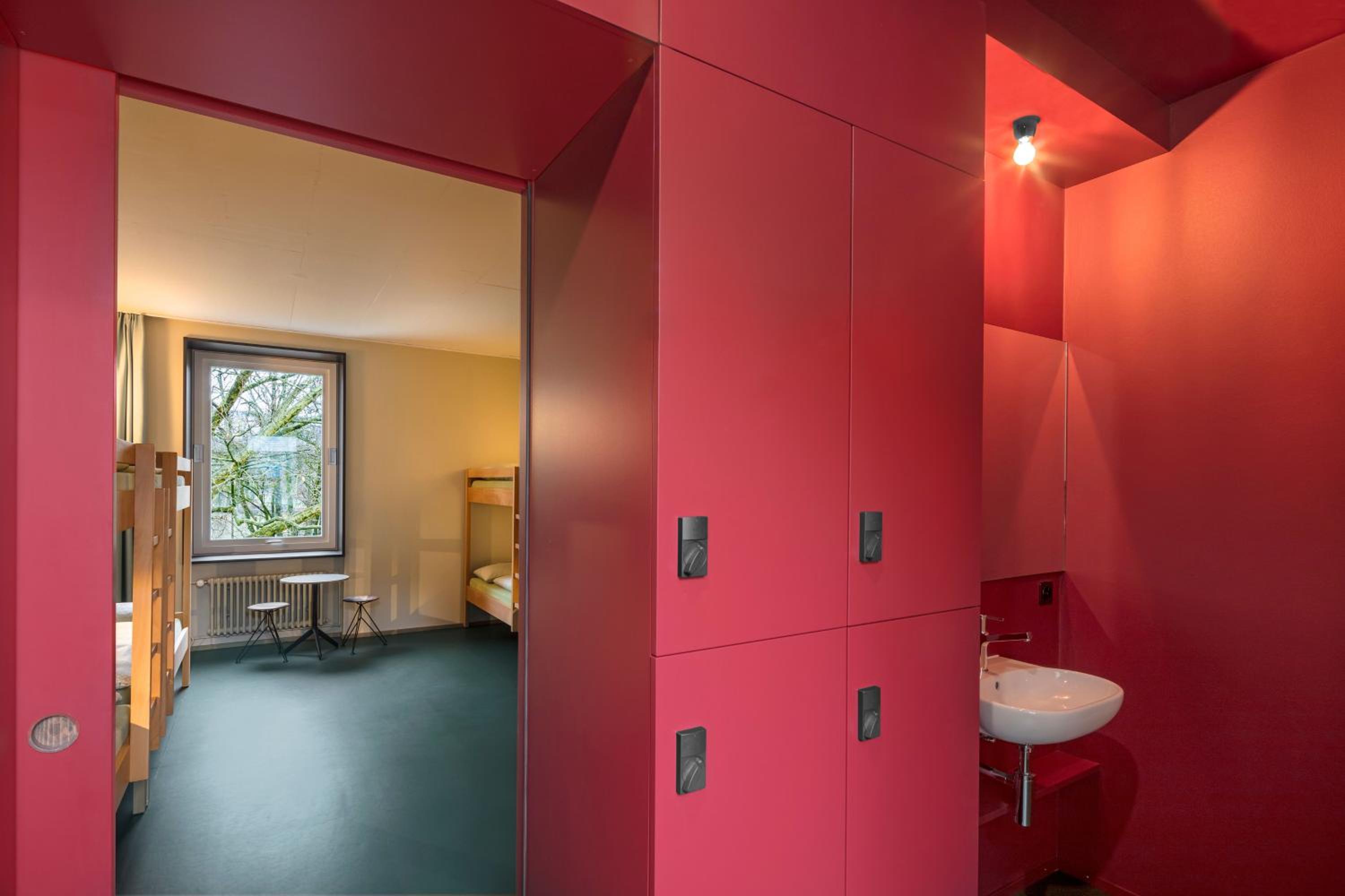 Quadruple Room with Shared Bathroom photo 1