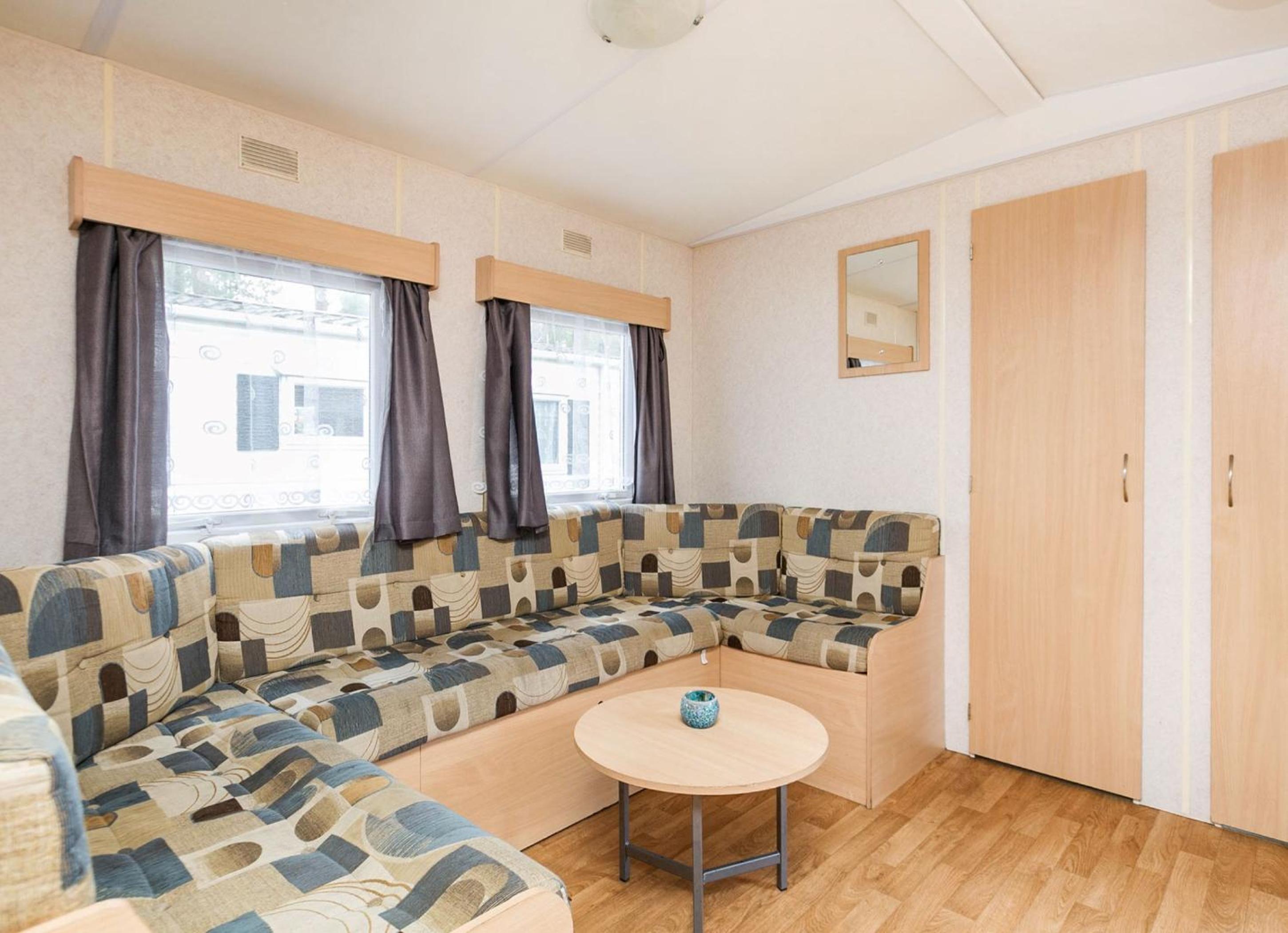 Four Bedroom Mobilehome - Mobilehome 8