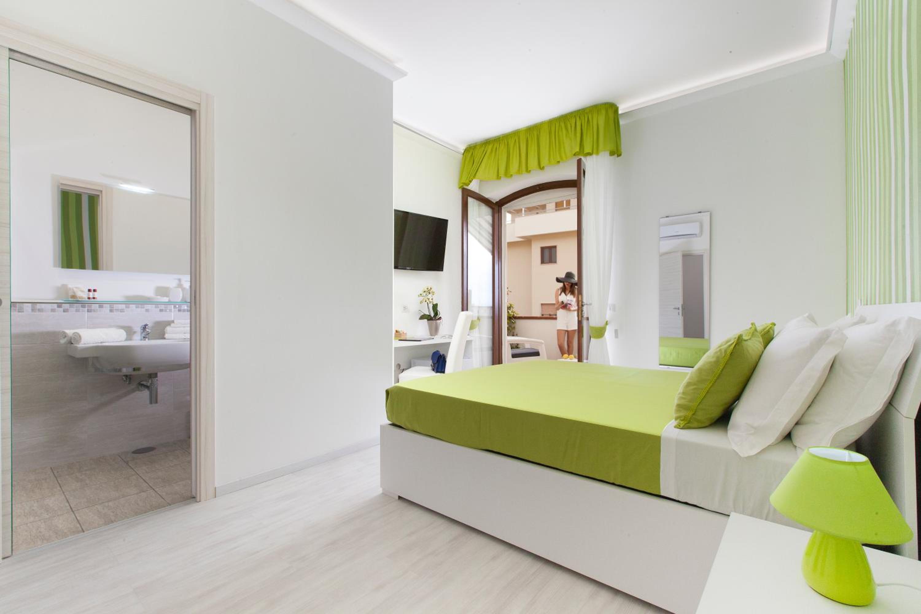 Double Room with Terrace photo 1