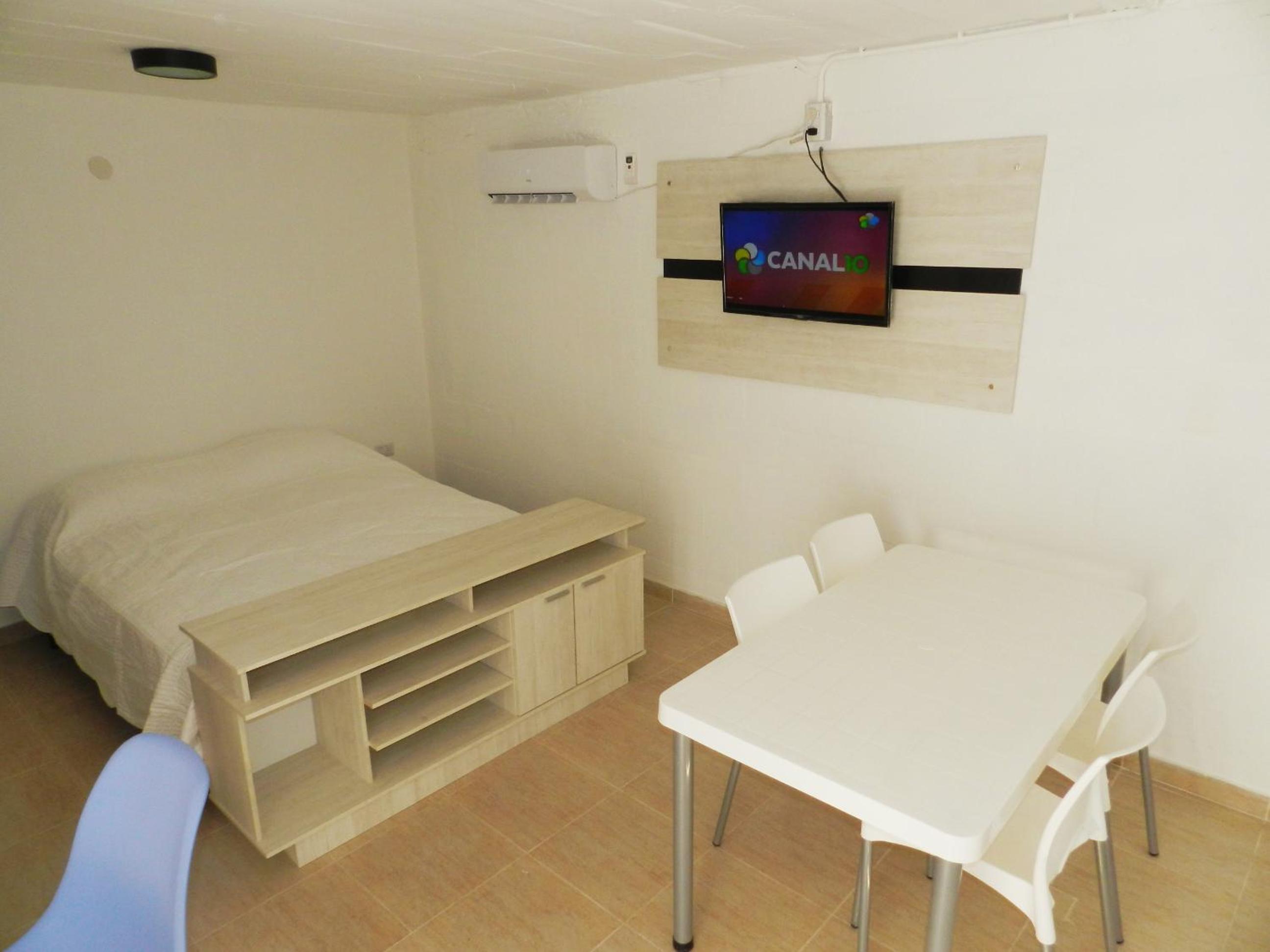 Double or Twin Room with Private Bathroom photo 1