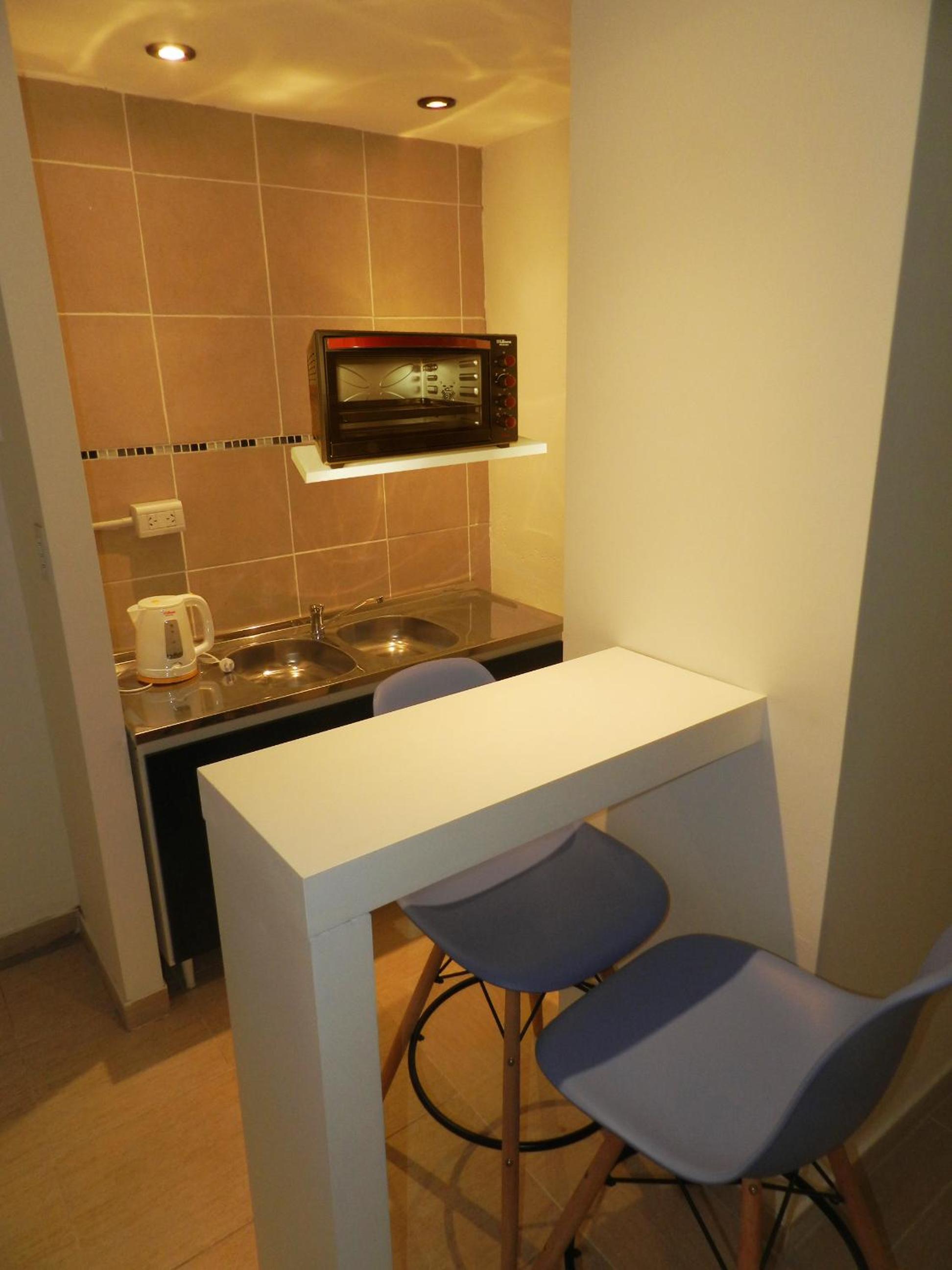 Double or Twin Room with Private Bathroom photo 3