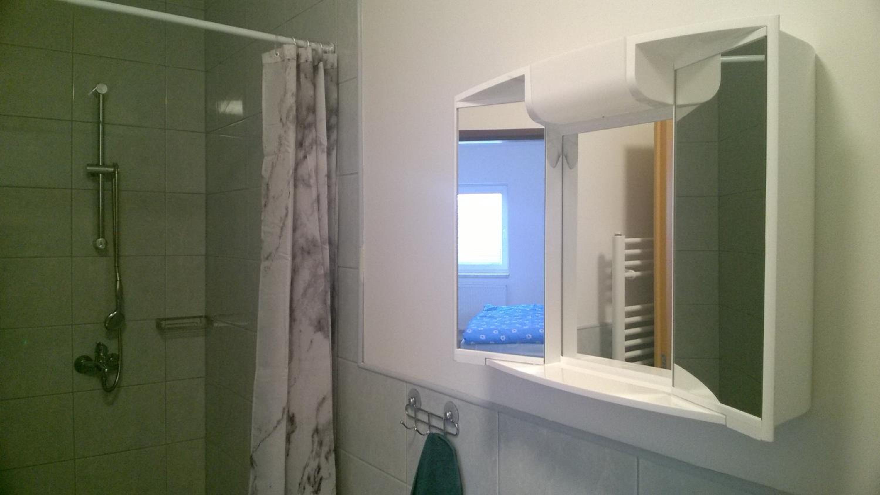 Quadruple Room with Private Bathroom photo 2