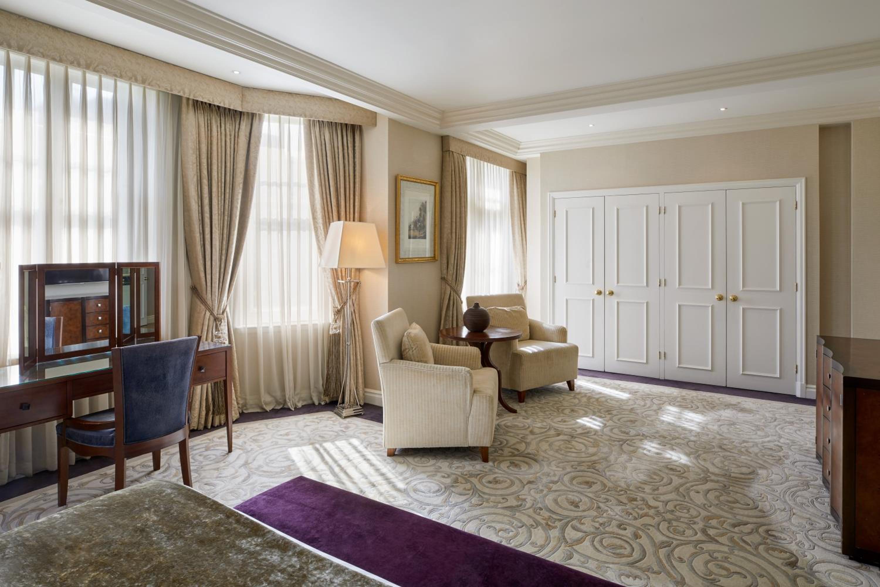 Landmark Suite