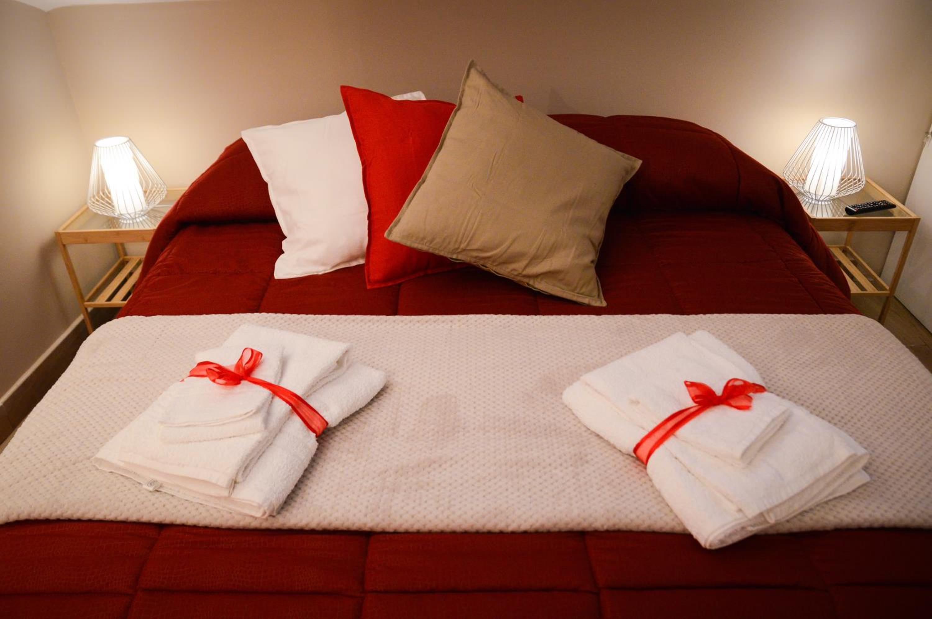 Double Room with Private Bathroom - Photo 1