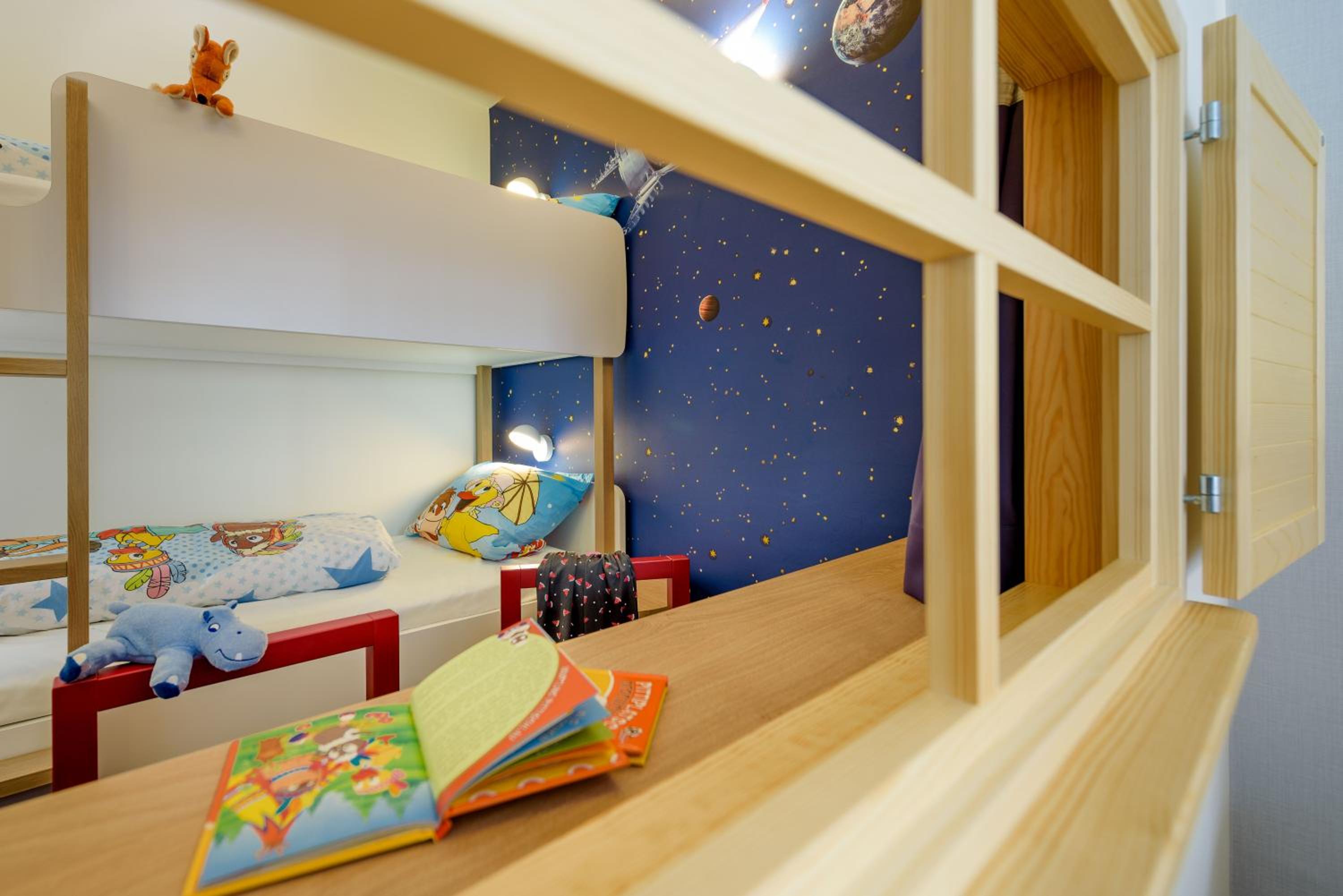 Family Room with Double Bed and Bunk Bed - Photo 12