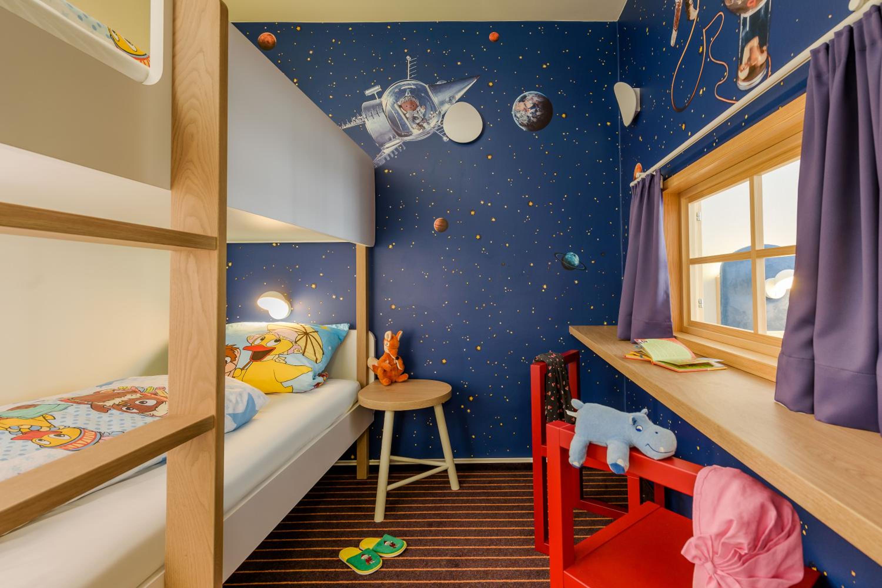 Family Room with Double Bed and Bunk Bed - Photo 11