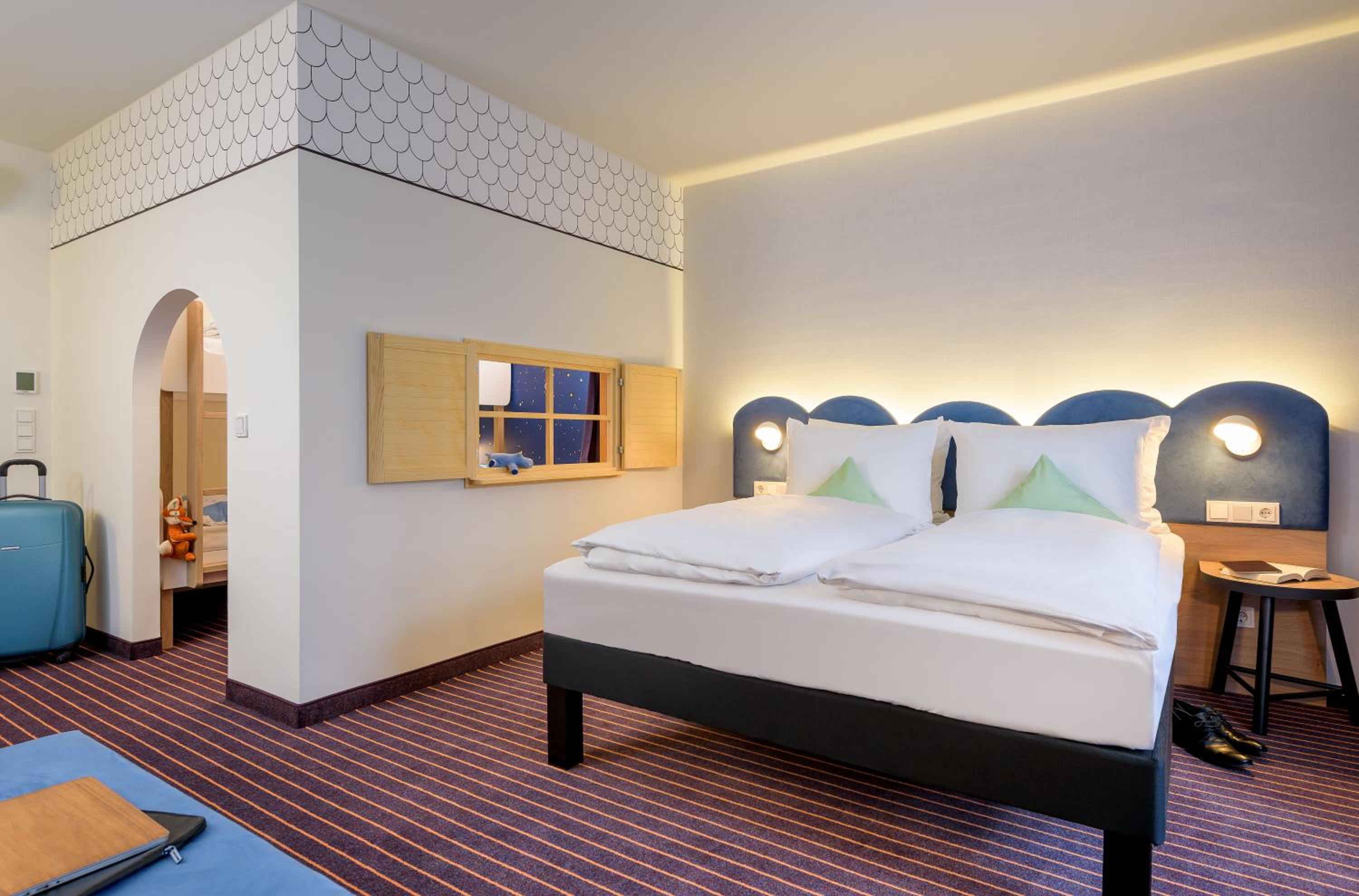 Family Room with Double Bed and Bunk Bed - Photo 7