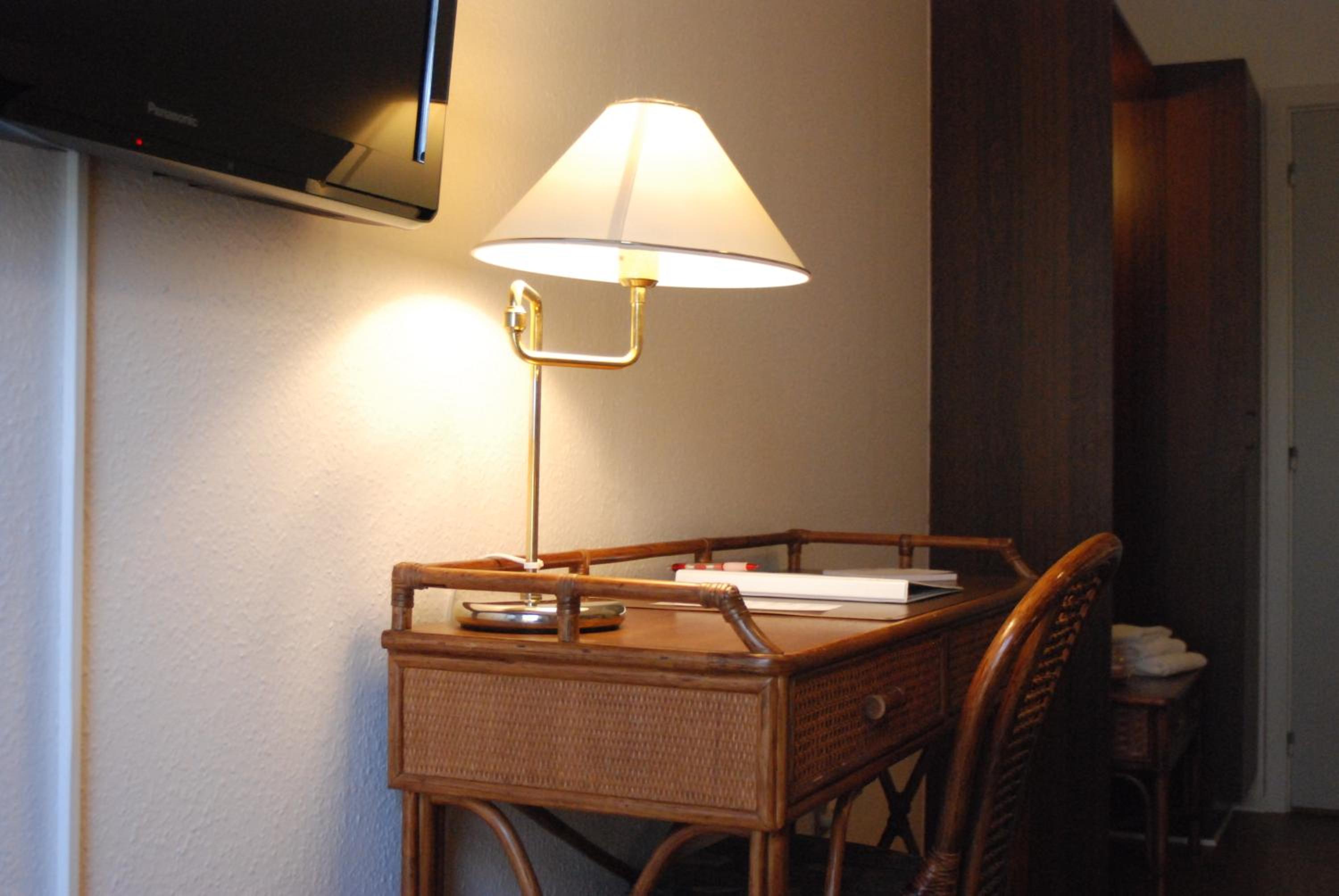 Budget Double or Twin Room - Photo 4
