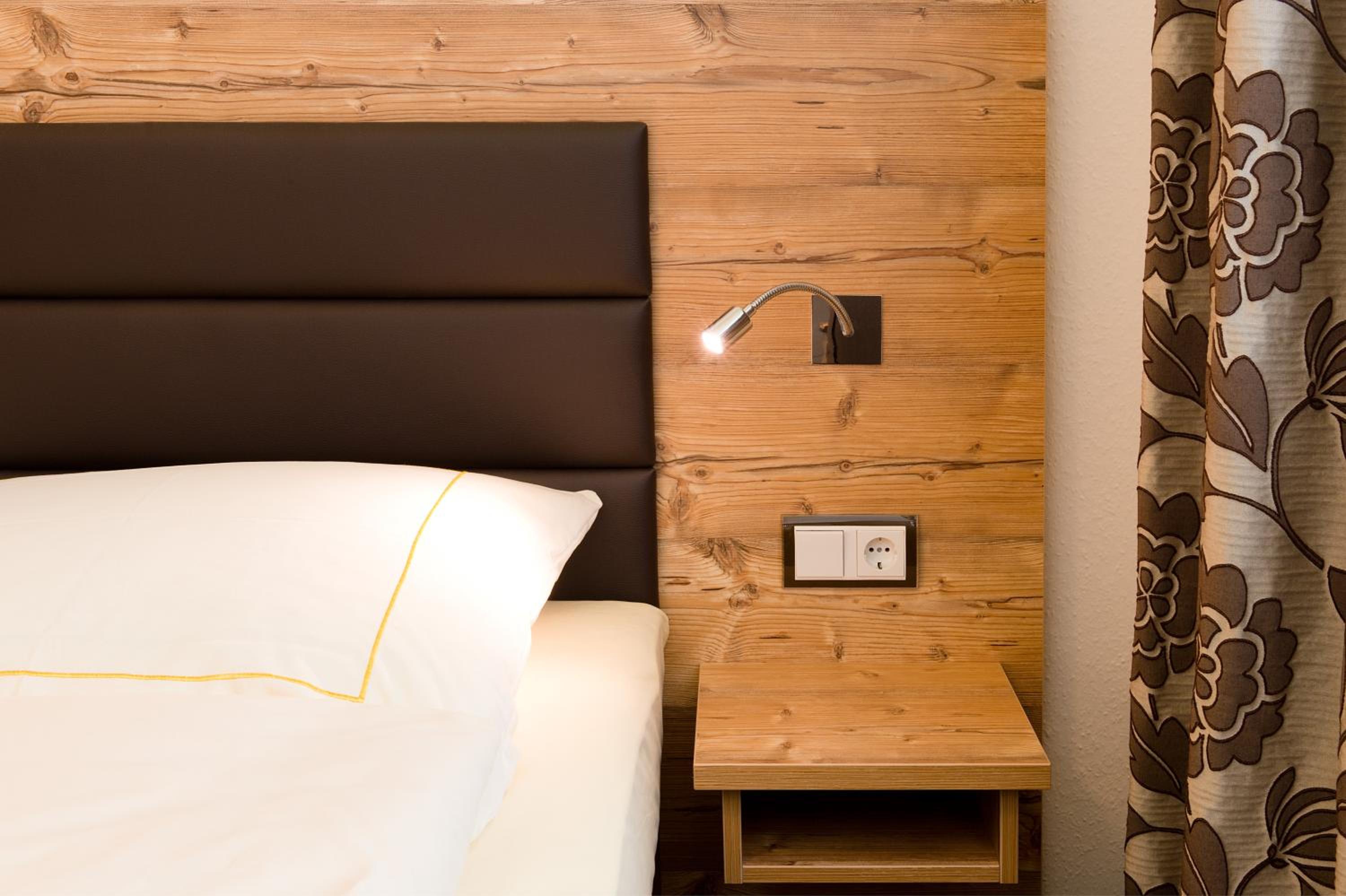 Economy Single Room