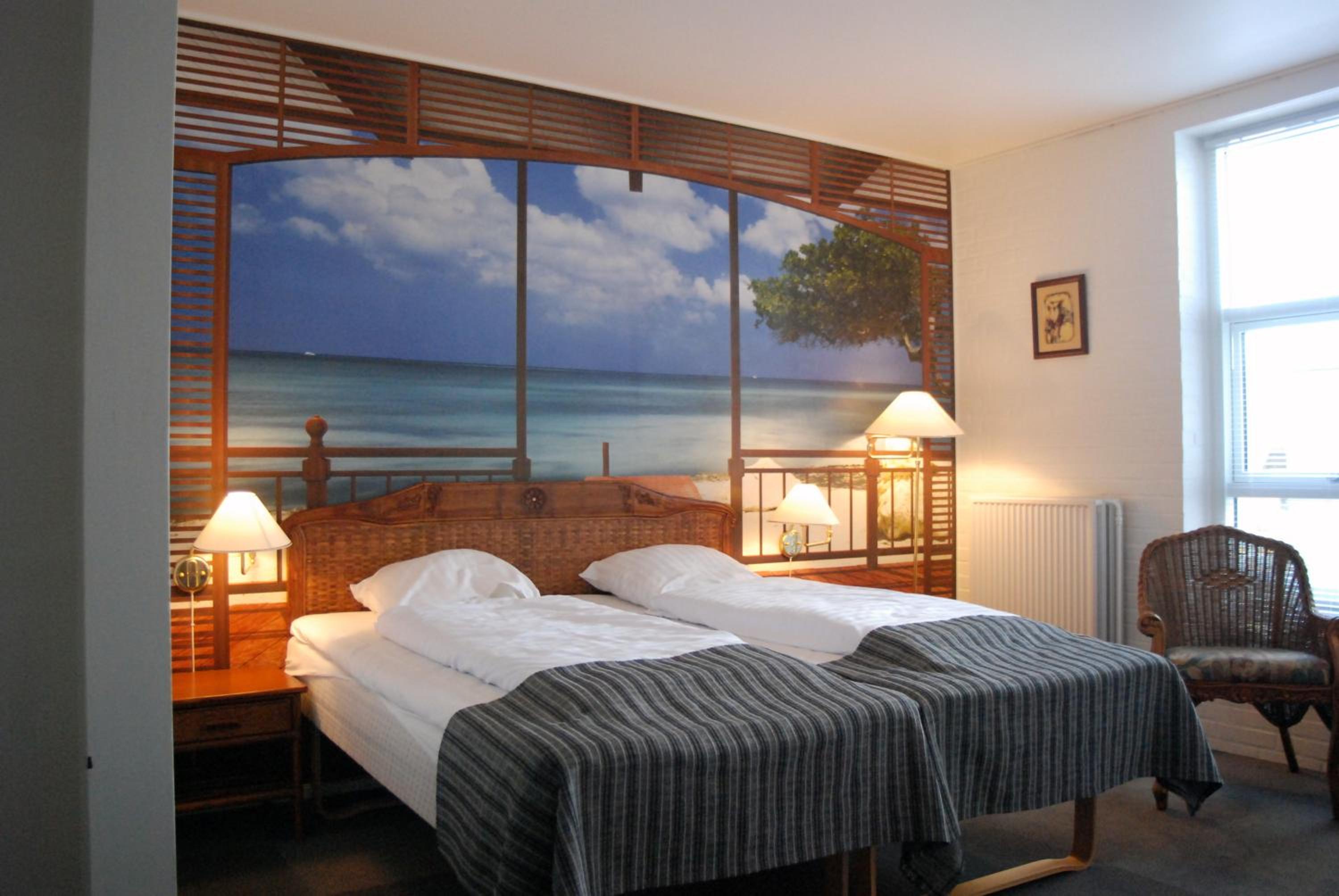 Double or Twin Room - Photo 15